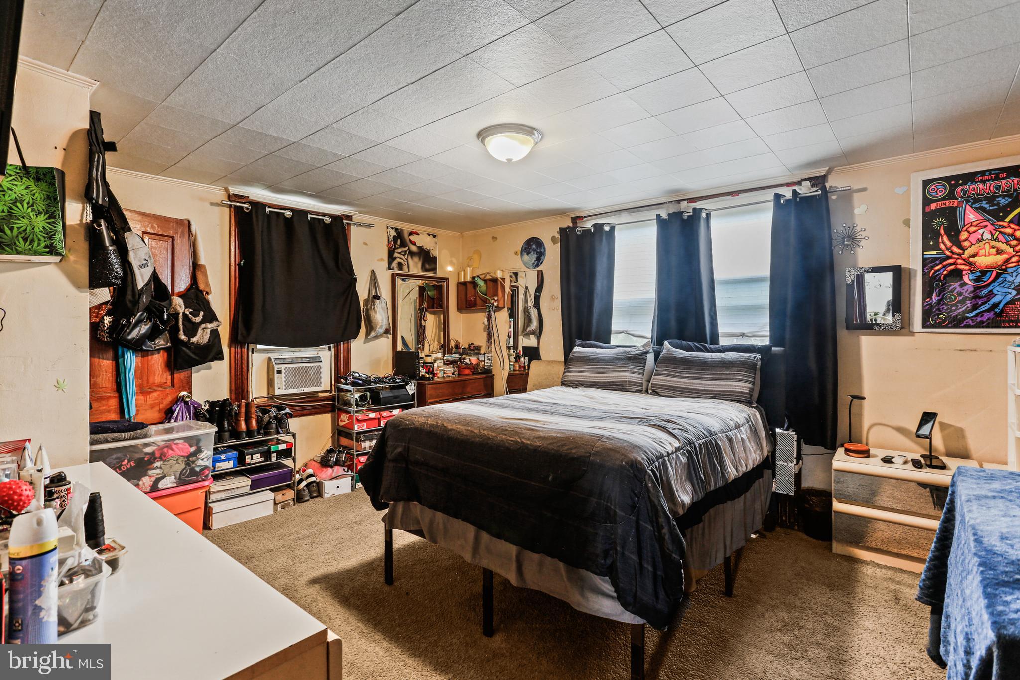 HAMILTON HEIGHTS - Residential Income