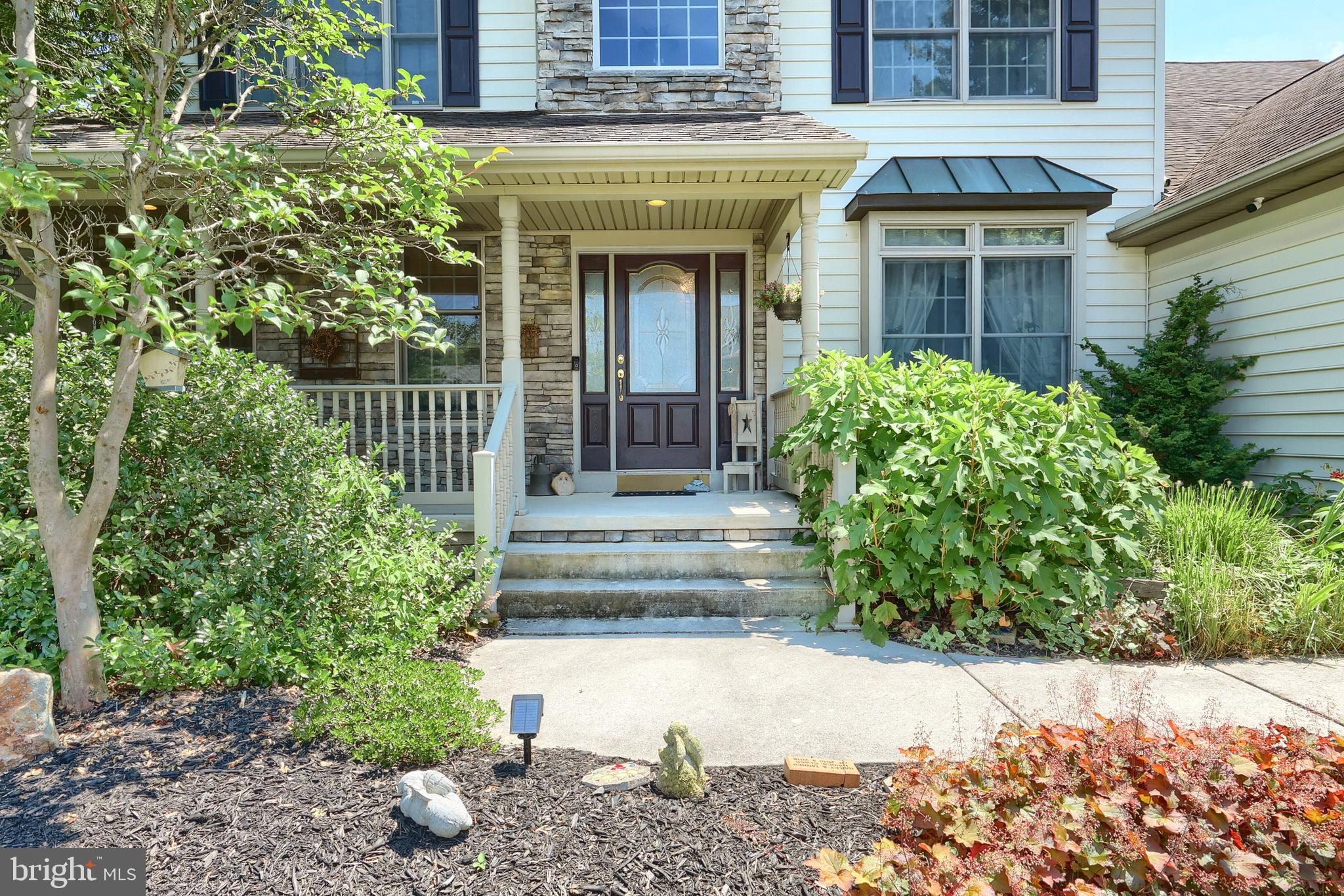 2415 EMIRAY COURT