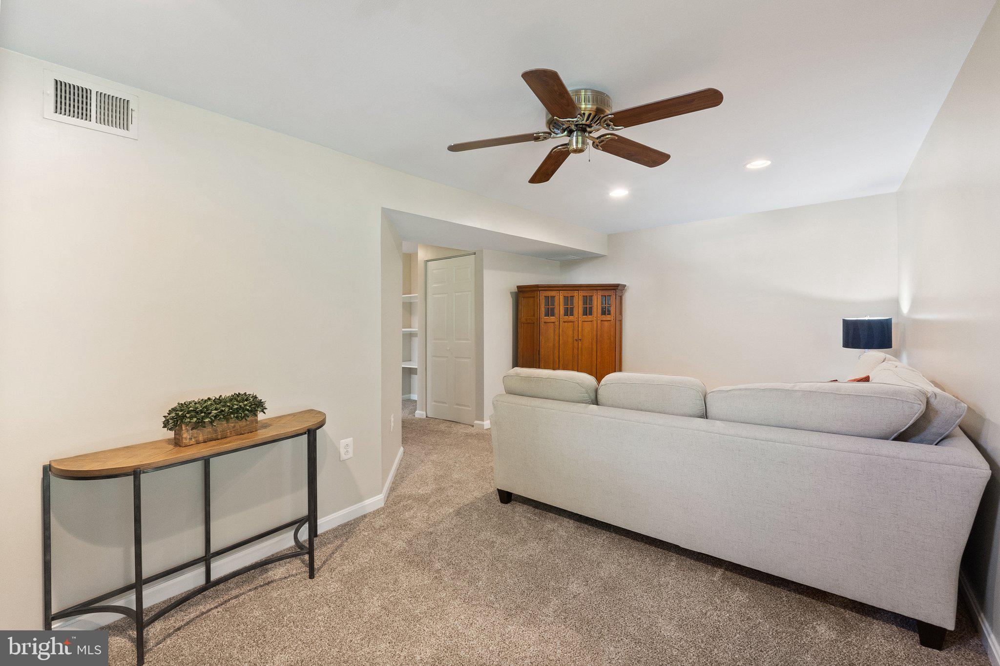 ROCKY RUN - Residential