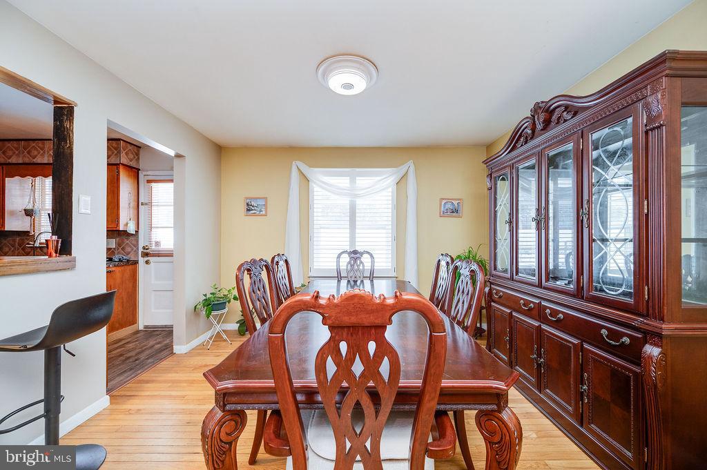 CRESTWOOD - Residential