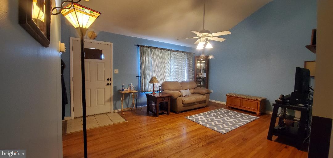 KROUSELAND - Residential