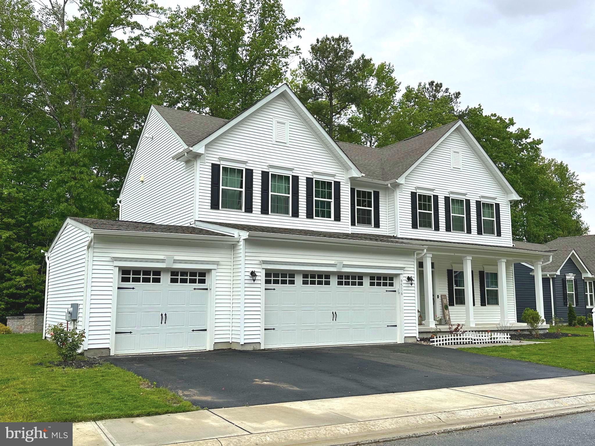 HERON PONDS - Residential