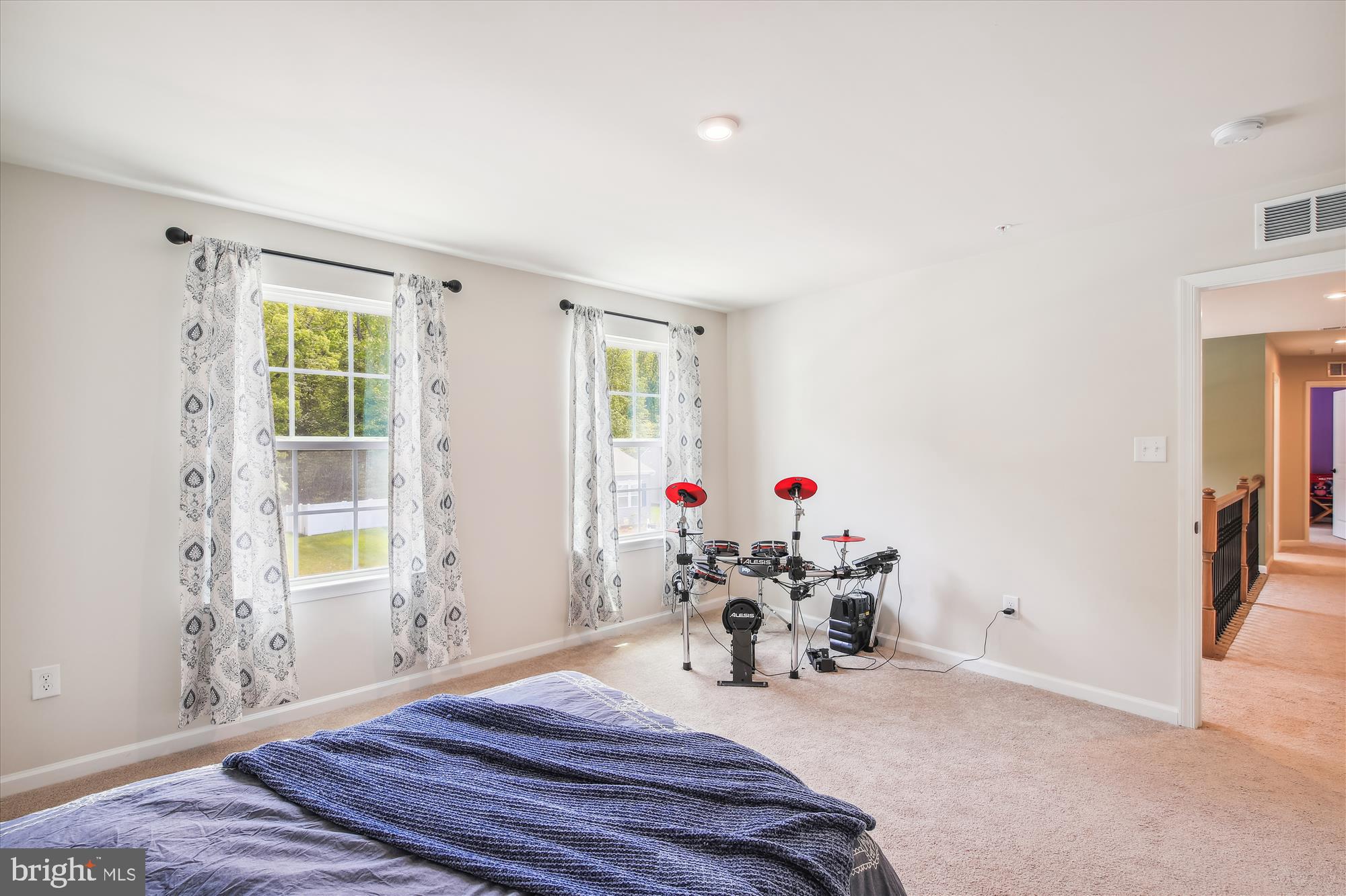 HERON PONDS - Residential