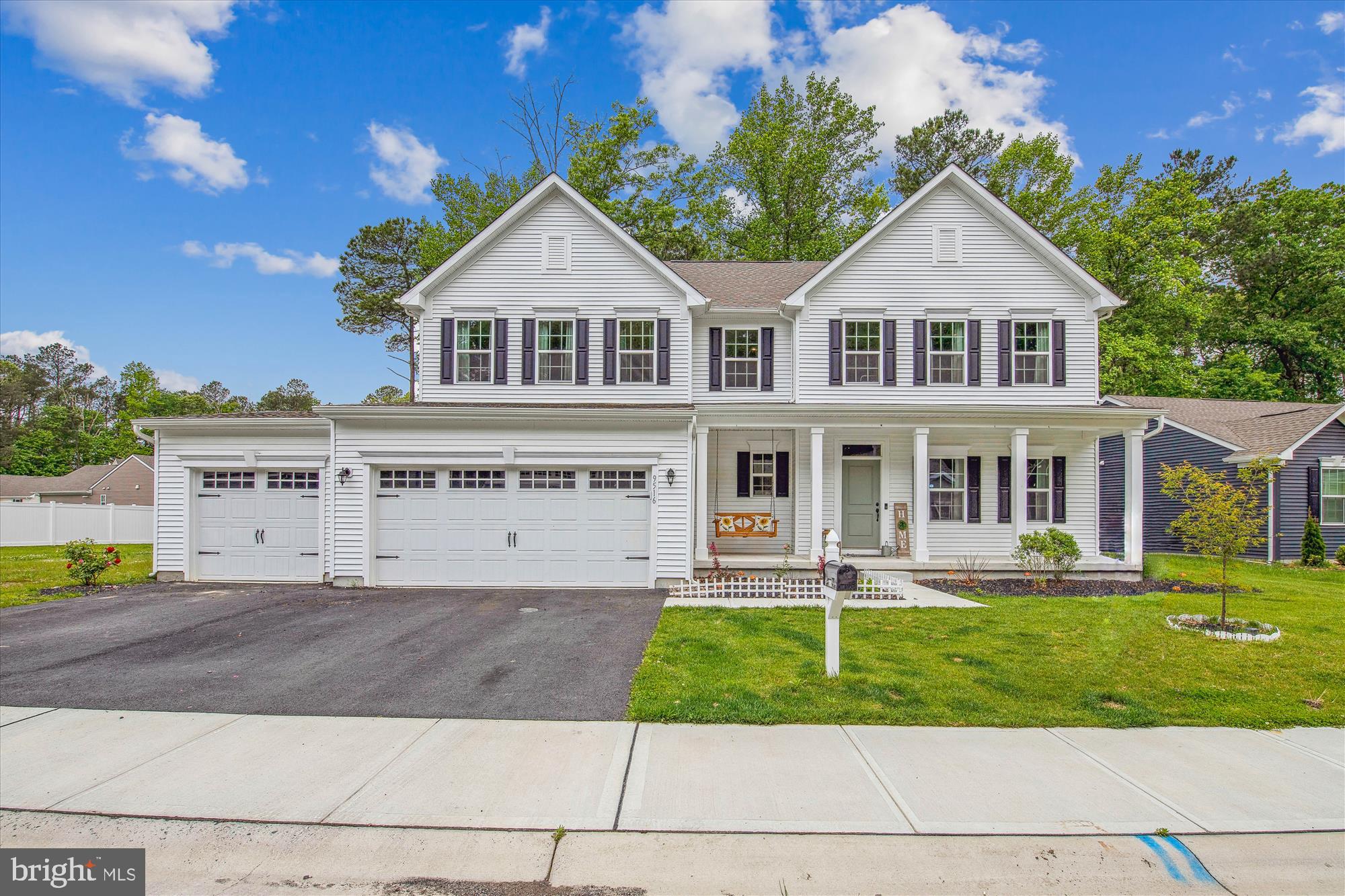 HERON PONDS - Residential