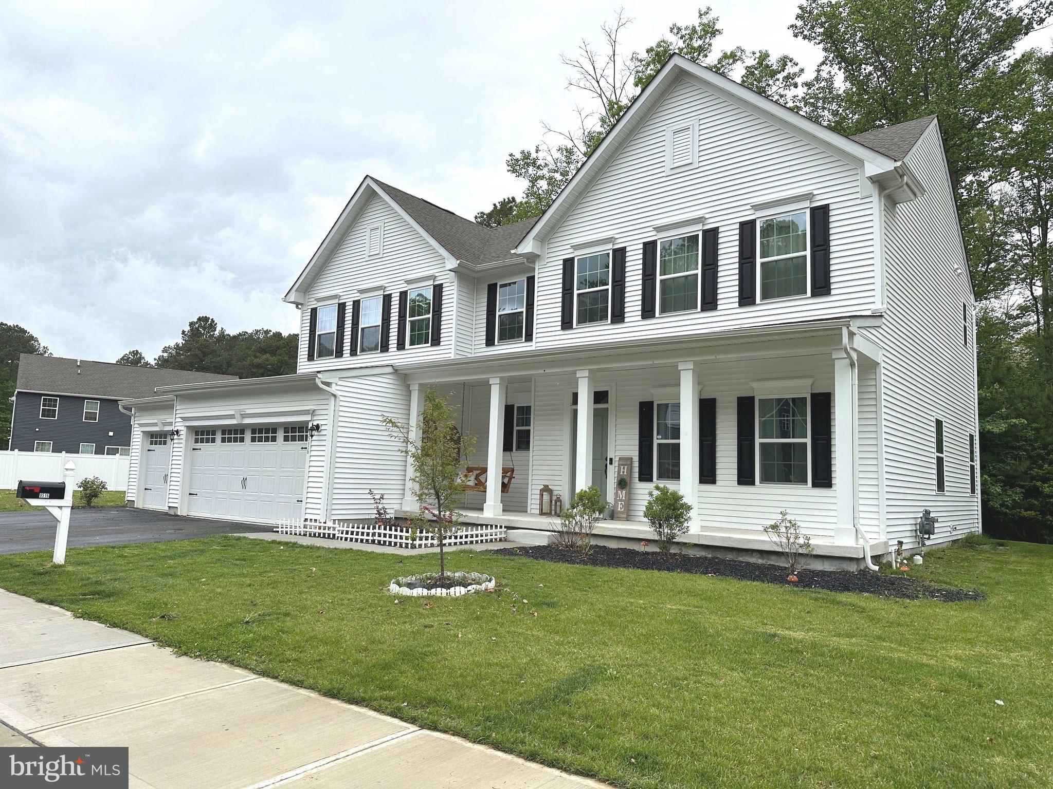 HERON PONDS - Residential