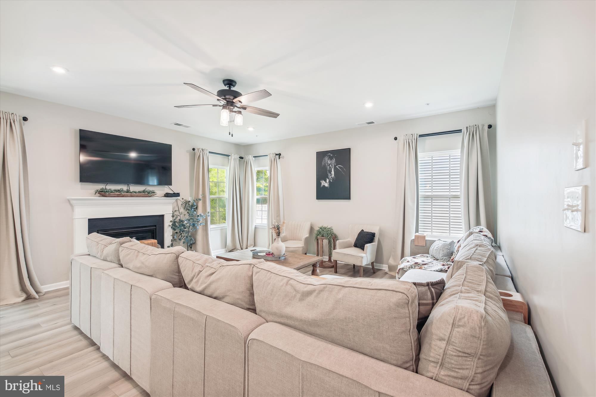 HERON PONDS - Residential