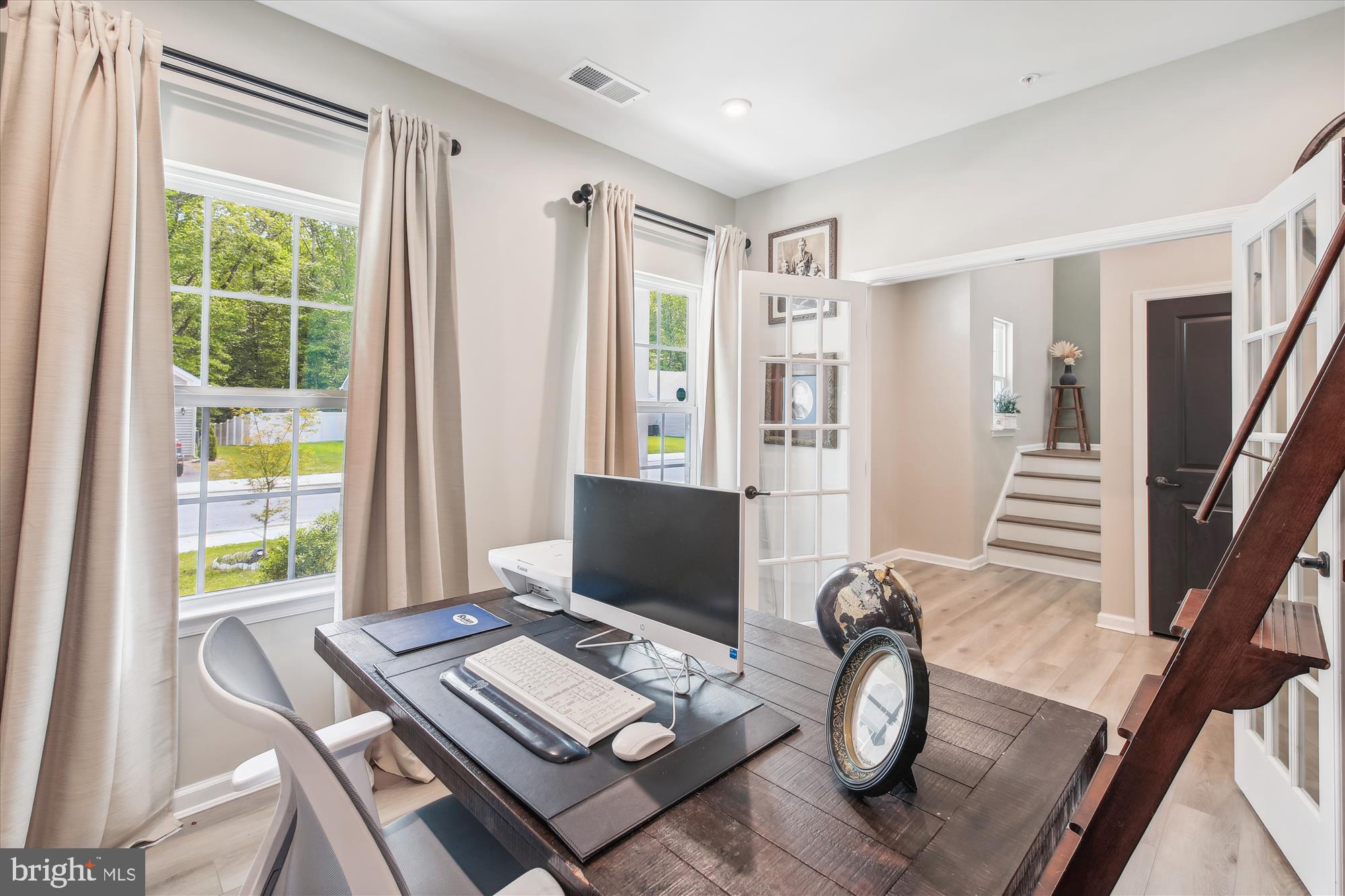 HERON PONDS - Residential