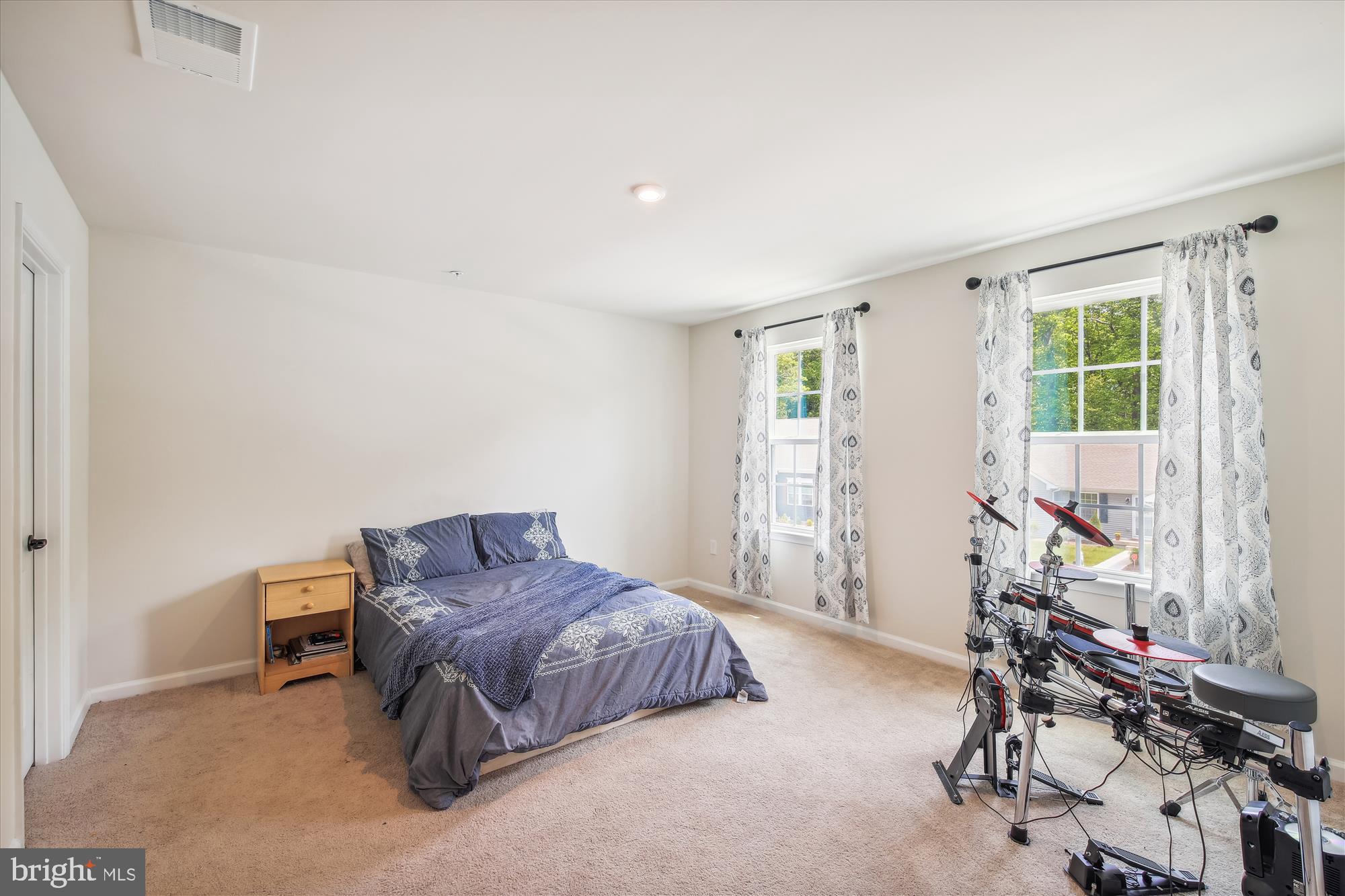 HERON PONDS - Residential