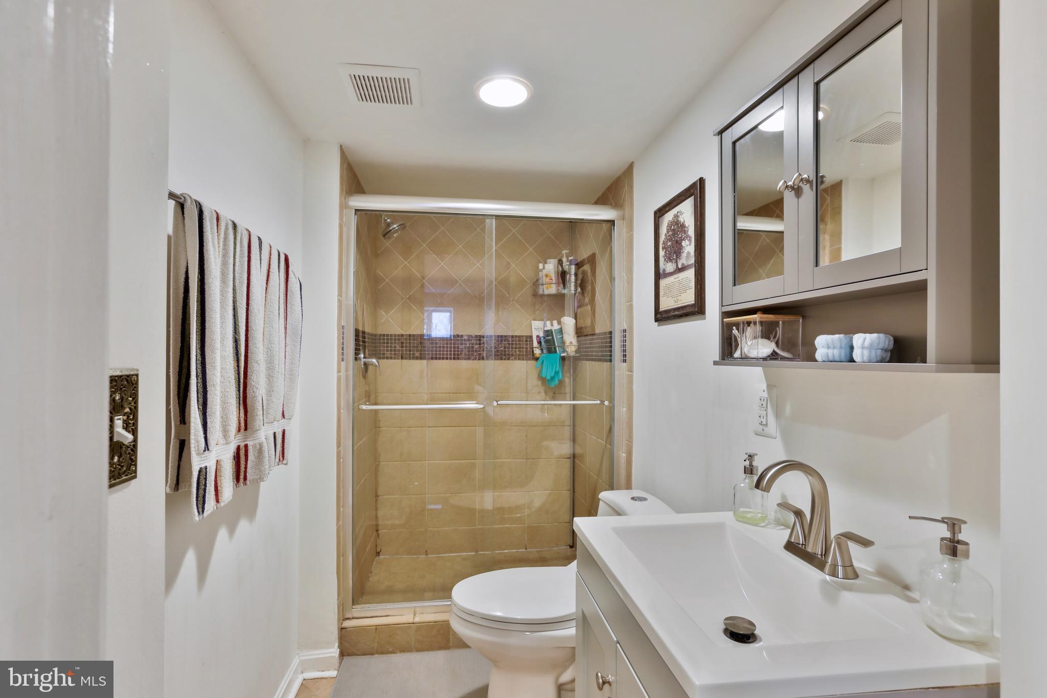 COUNTRYSIDE - Residential