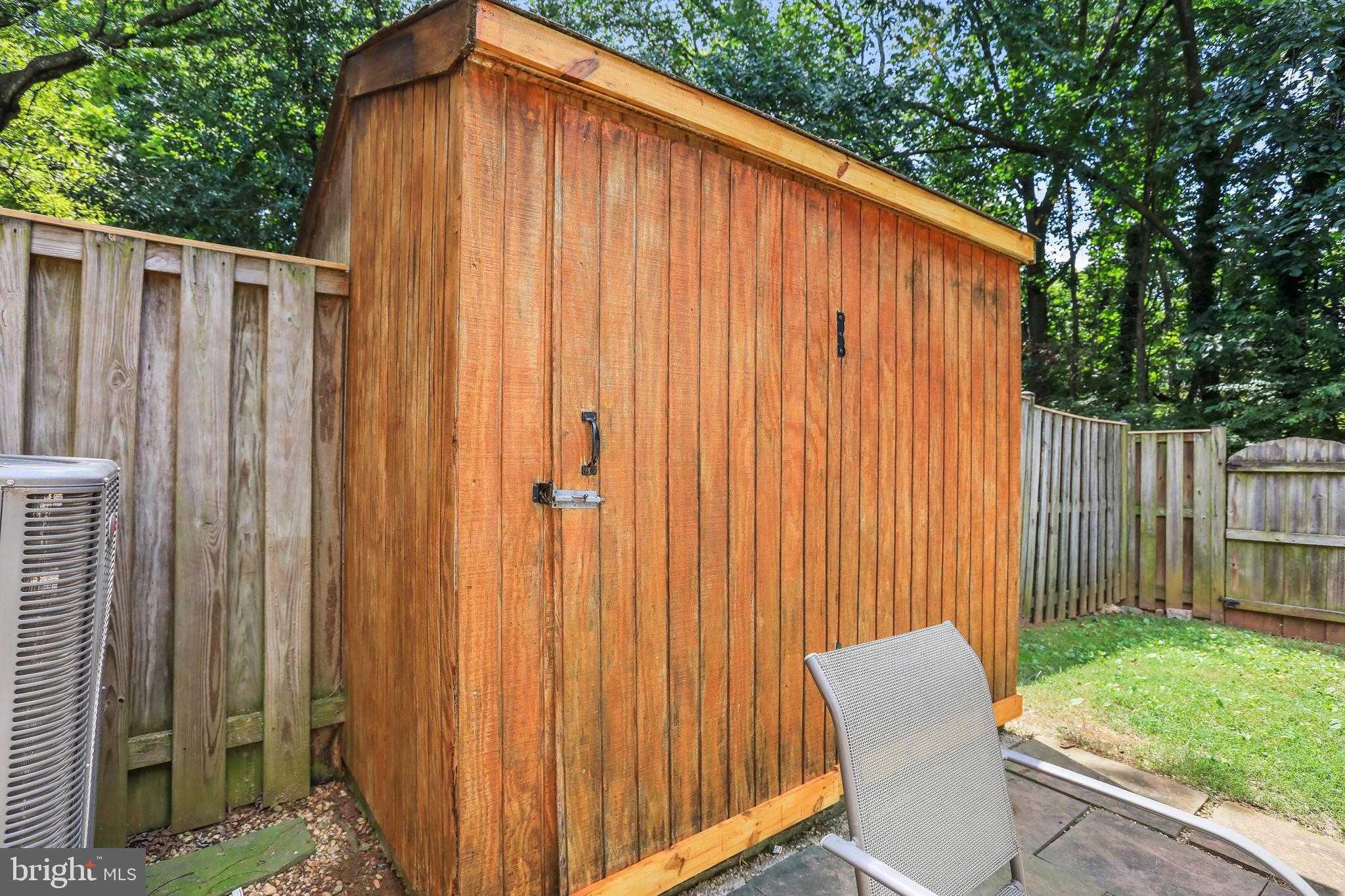 COUNTRYSIDE - Residential