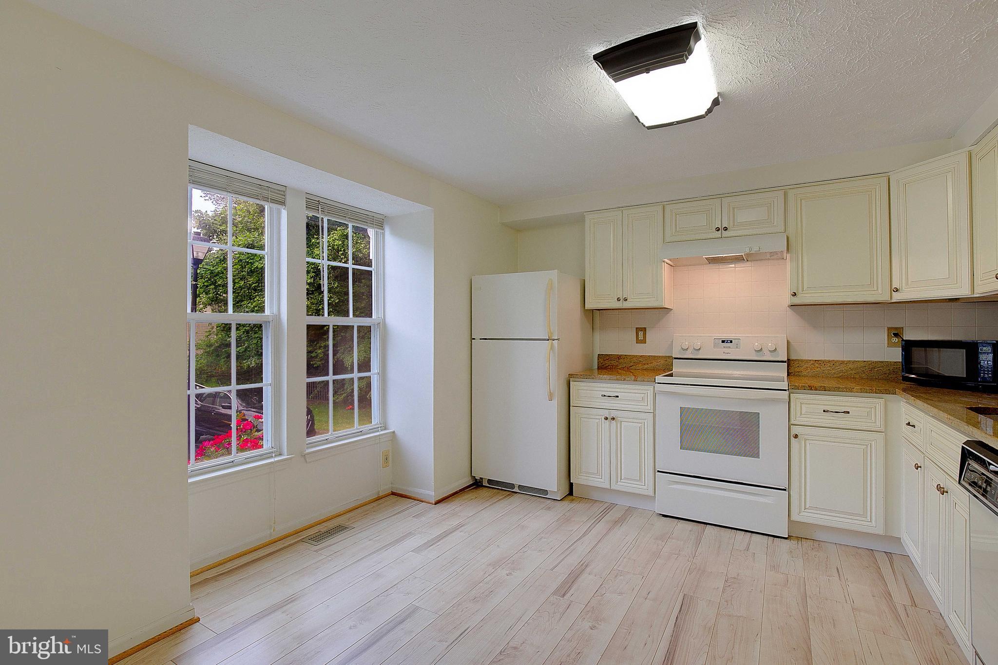 2566 LOG MILL COURT