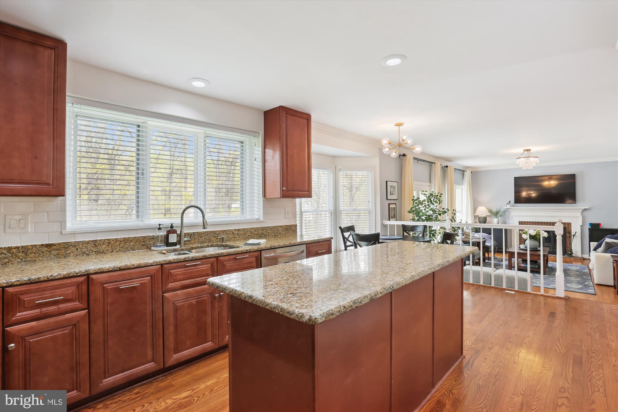 QUINCE ORCHARD VALLEY - Residential