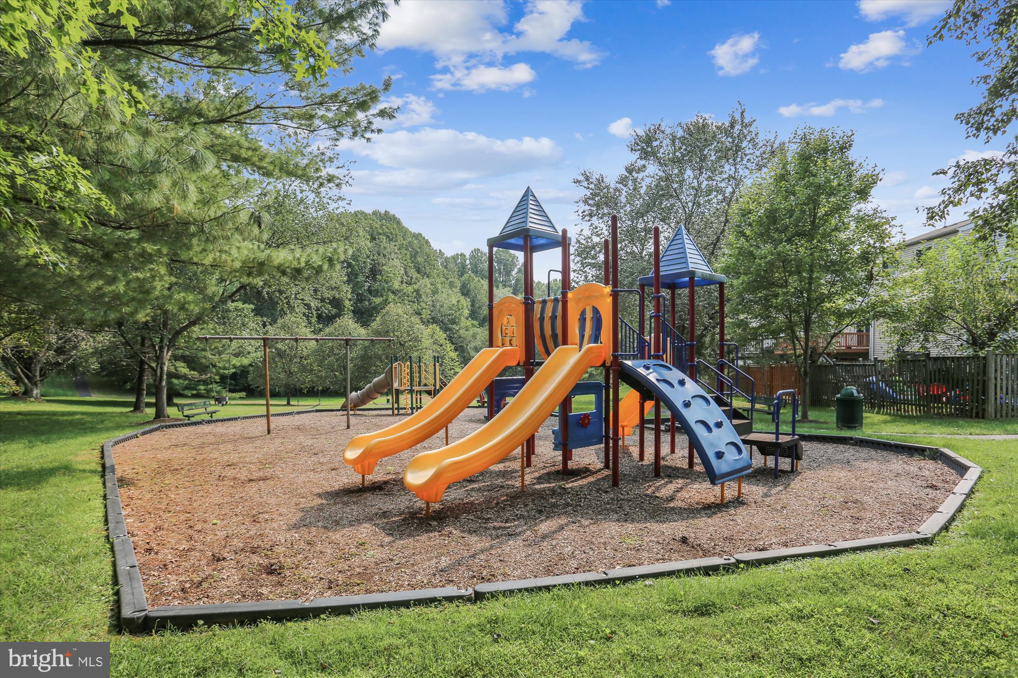 QUINCE ORCHARD VALLEY - Residential