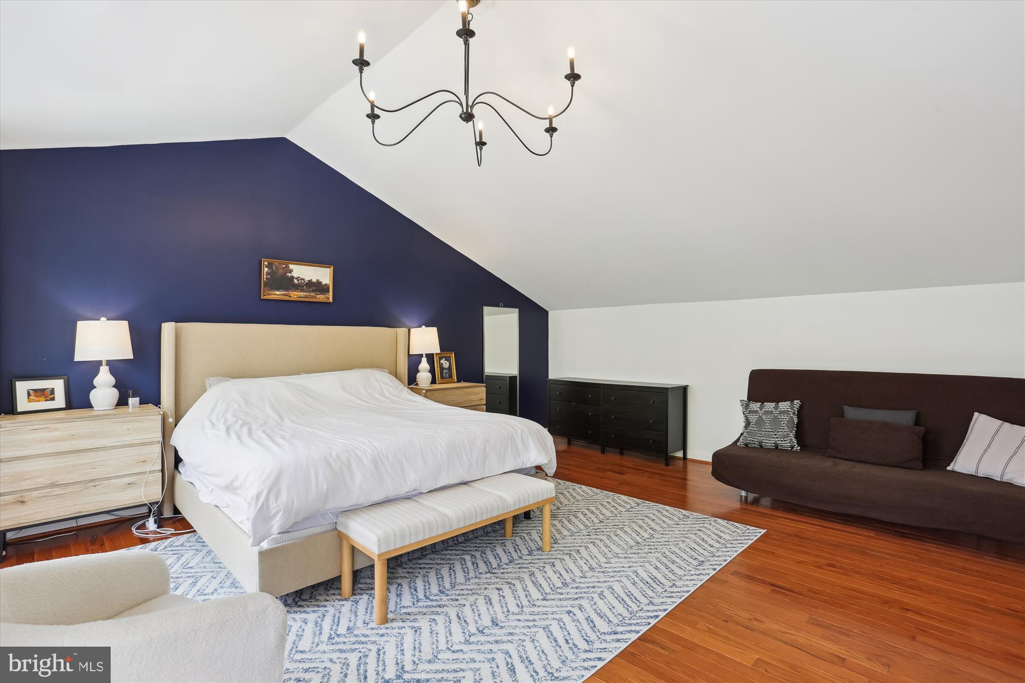 QUINCE ORCHARD VALLEY - Residential