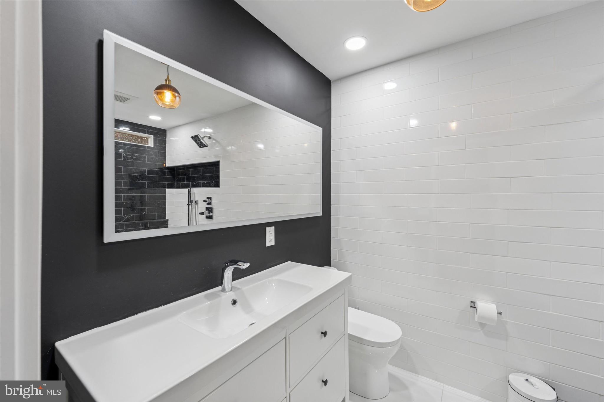 PHILADELPHIA - Residential