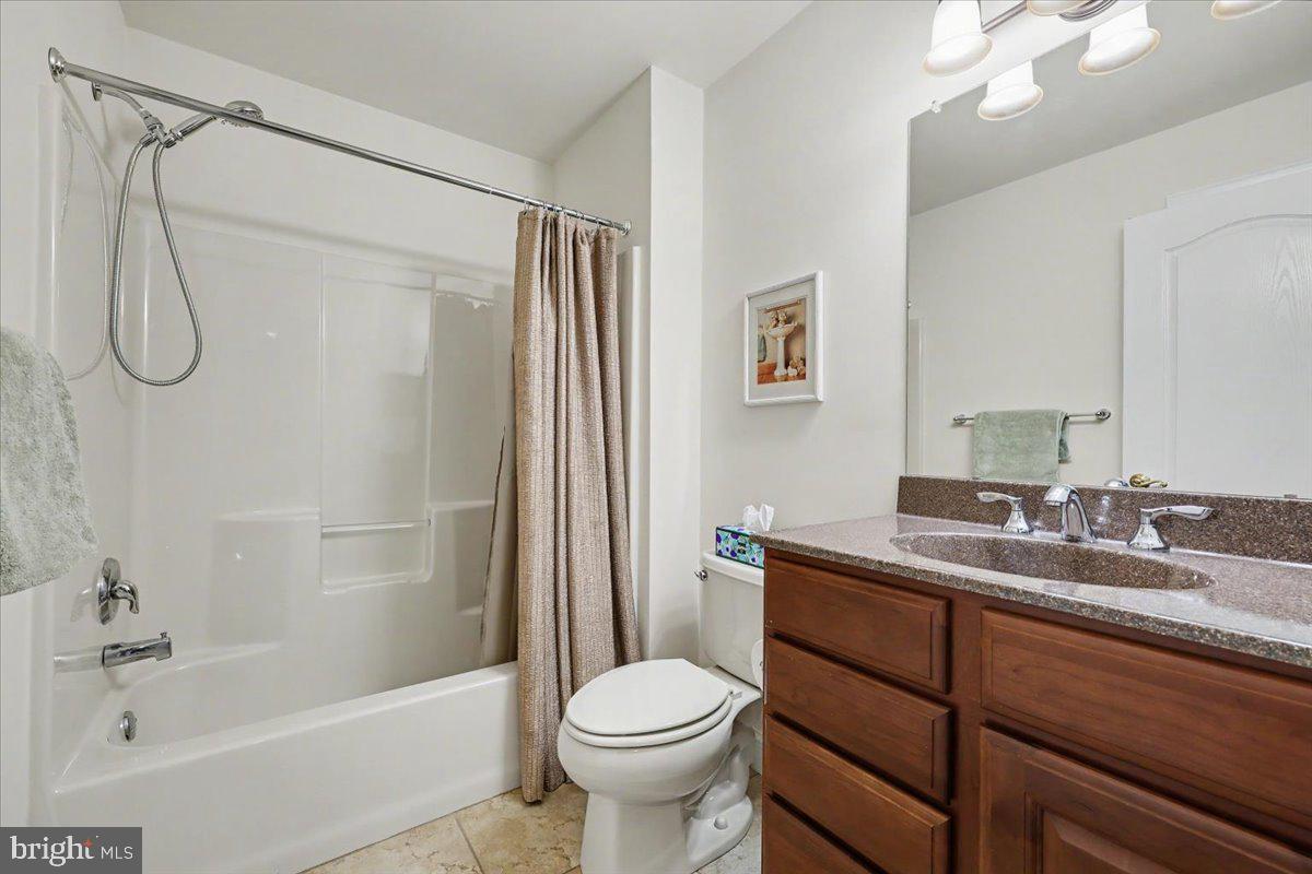 SHANNON ROSE - Residential