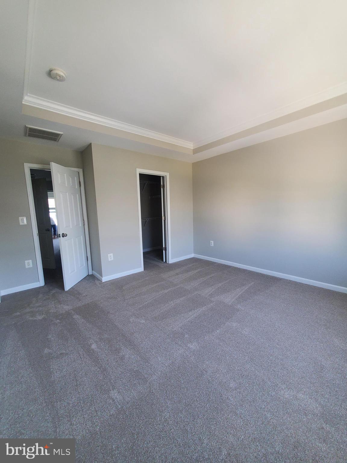 EASTGATE SQUARE - Residential