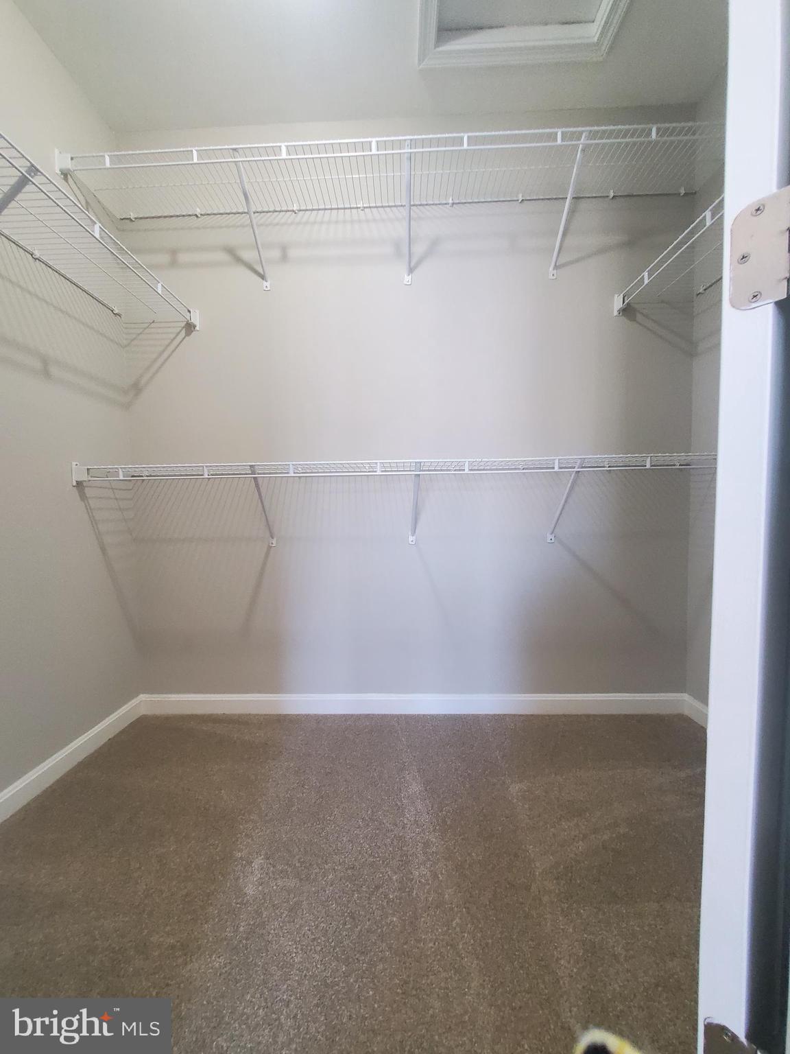 EASTGATE SQUARE - Residential