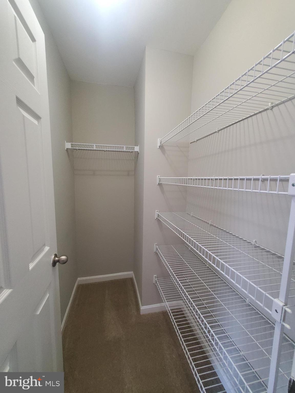 EASTGATE SQUARE - Residential