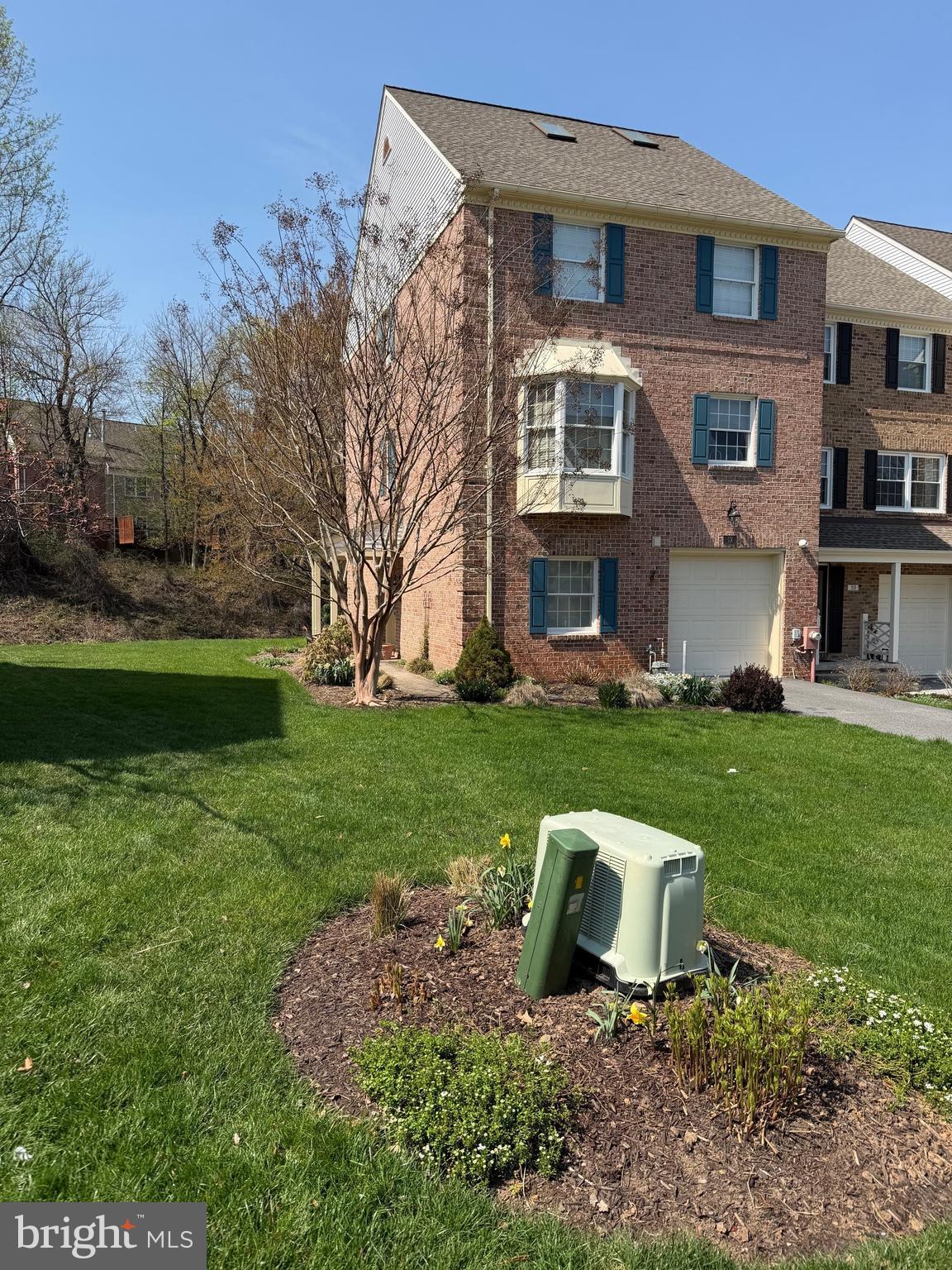 12 BALLYBUNION COURT