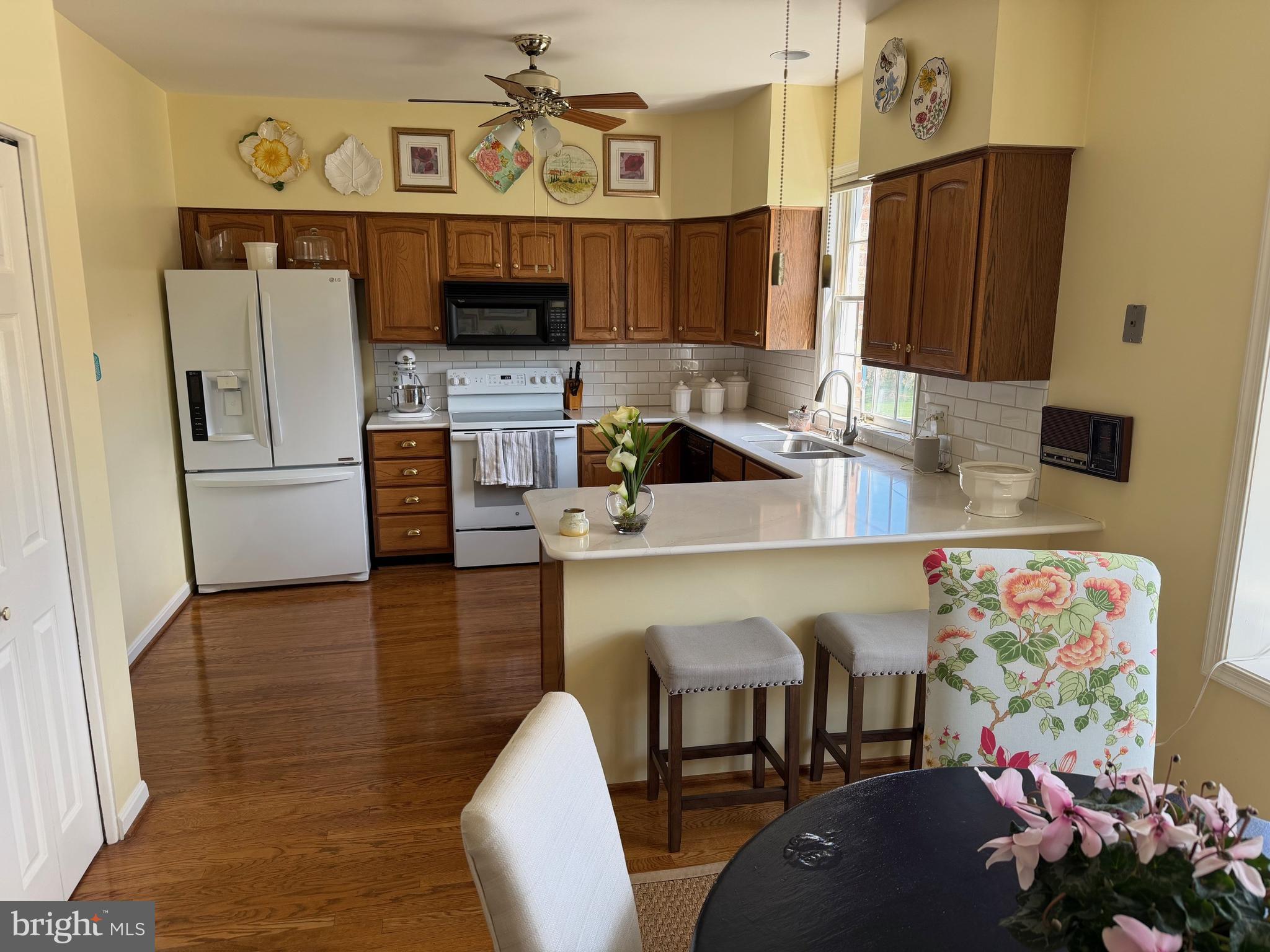 MAYS CHAPEL - Residential