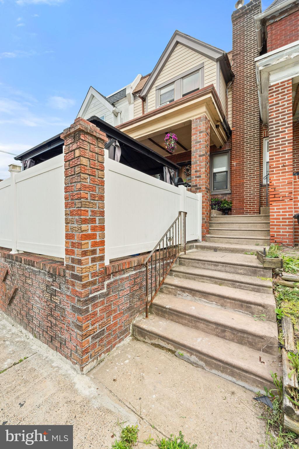 542 VAN KIRK STREET