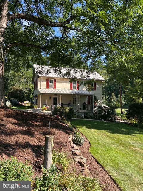 Homes For Sale - 1569 Stonemill Drive<br/> ELIZABETHTOWN, PA 17022