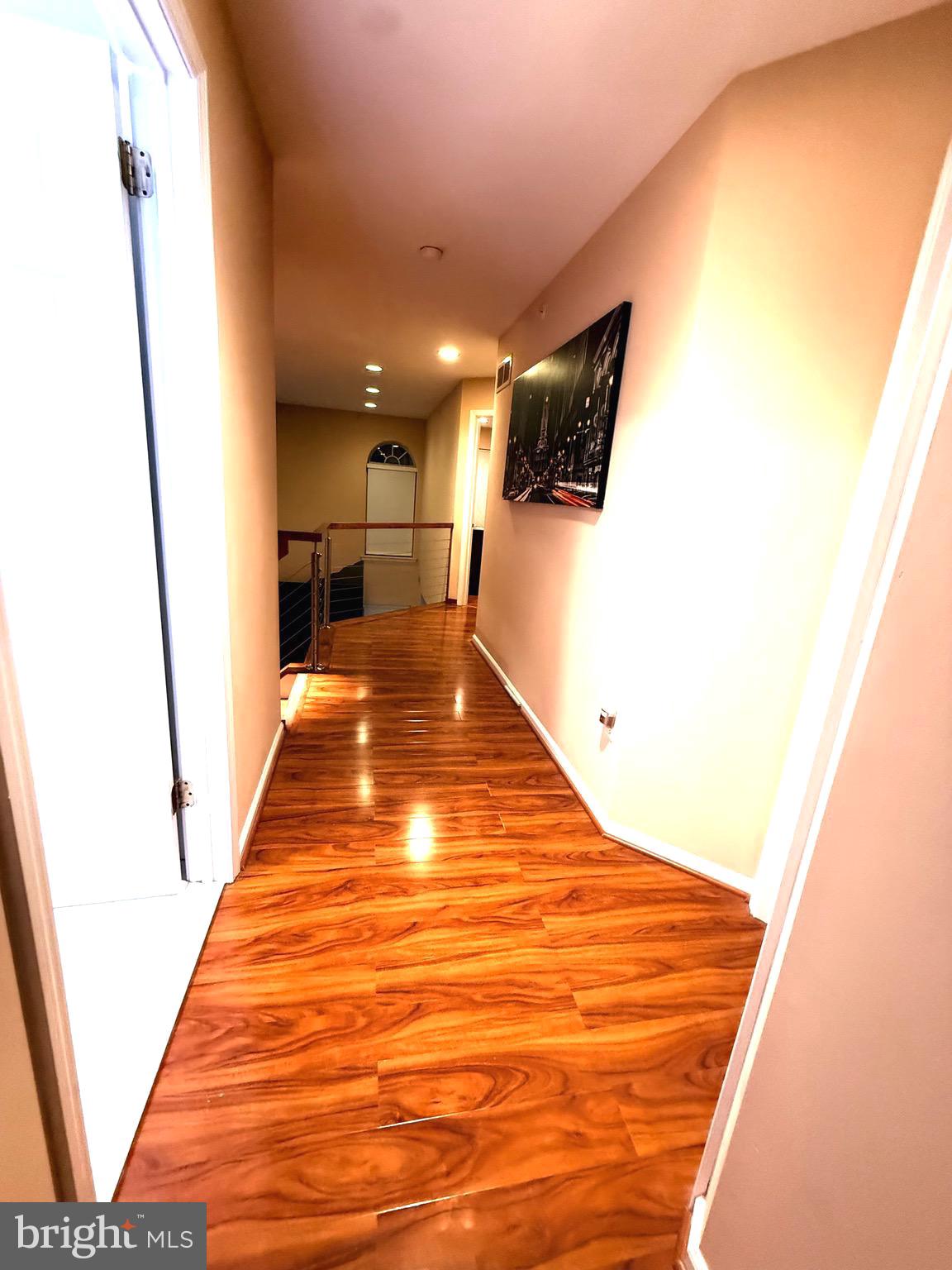 COUNTRY CROSSING - Residential