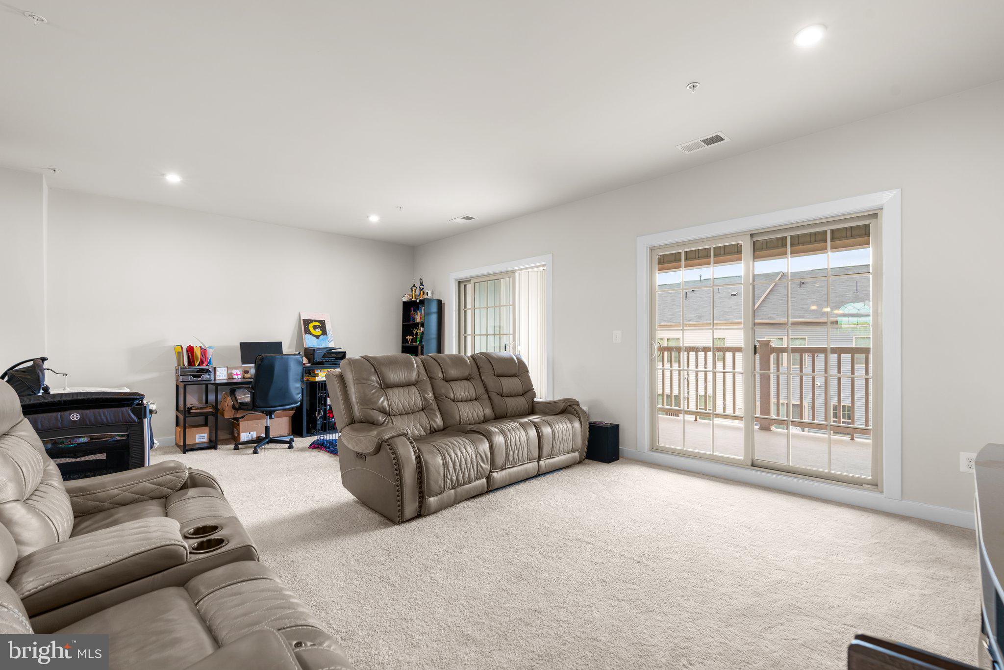 TIMOTHY BRANCH CONDOS - Residential