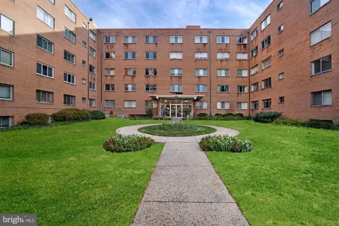 614 Sligo Avenue Unit 405, Silver Spring, MD 20910 - MLS#: MDMC2165678