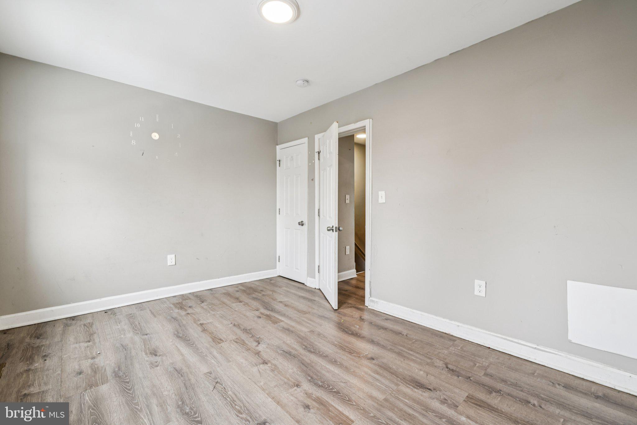 WINCHESTER - Residential