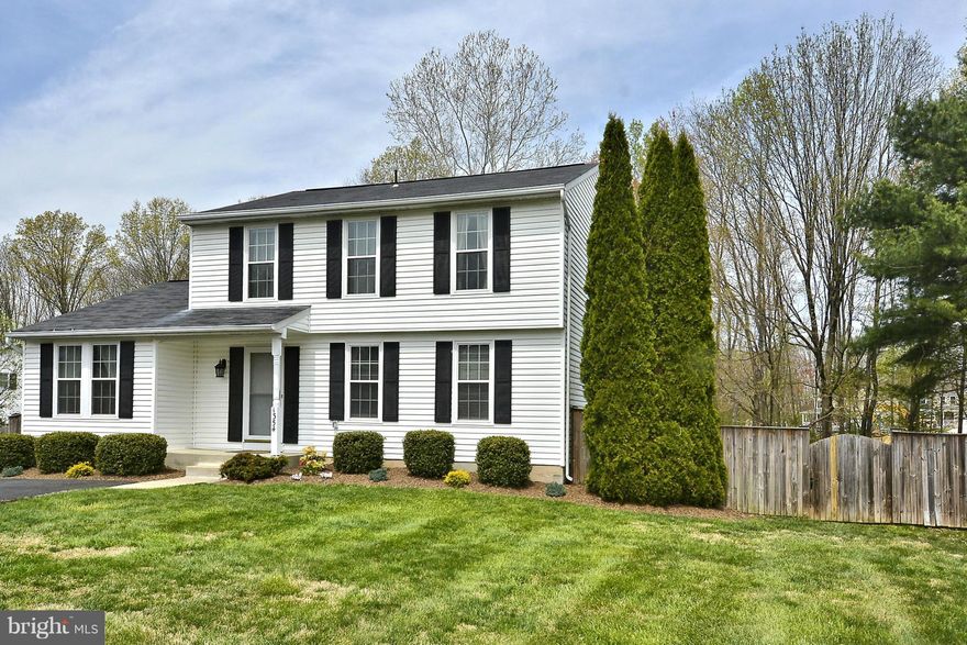 Major Price Reduction!! This fantastic Parliament Ridge Colonial has IT!  Updated Kitchen w 42' cab, granite counters and black app. Pergo flooring throughout Baths updated 2015, Water Heater 2013 HVAC/CAC 2014,  Newer Roof, Replacement Windows 2014, New Asphalt Drive 2015, Finished Lower Level, Fenced Backyard and Rear Deck w/ above ground pool! Have you made your appointment yet???