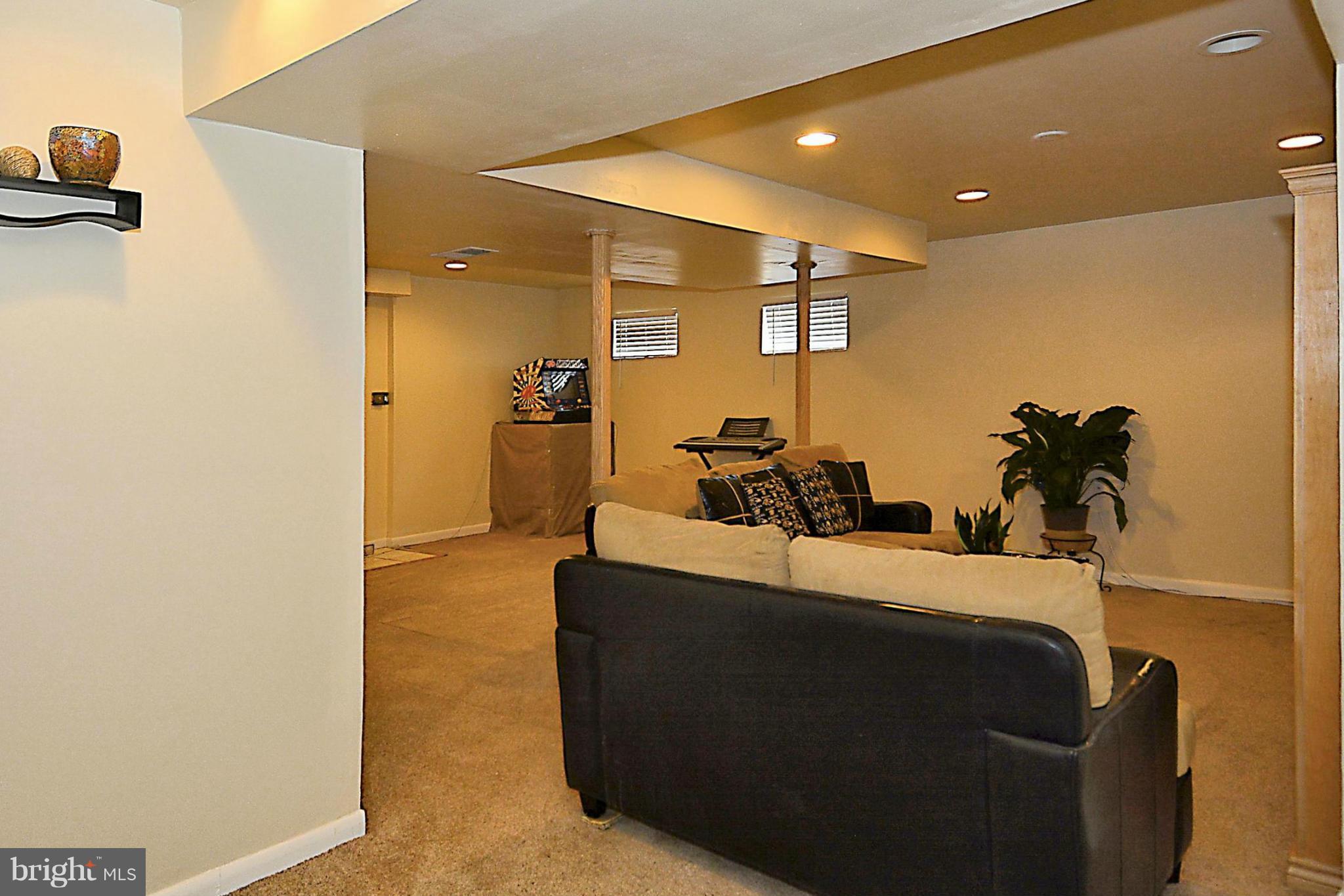 PARLIAMENT RIDGE - Residential