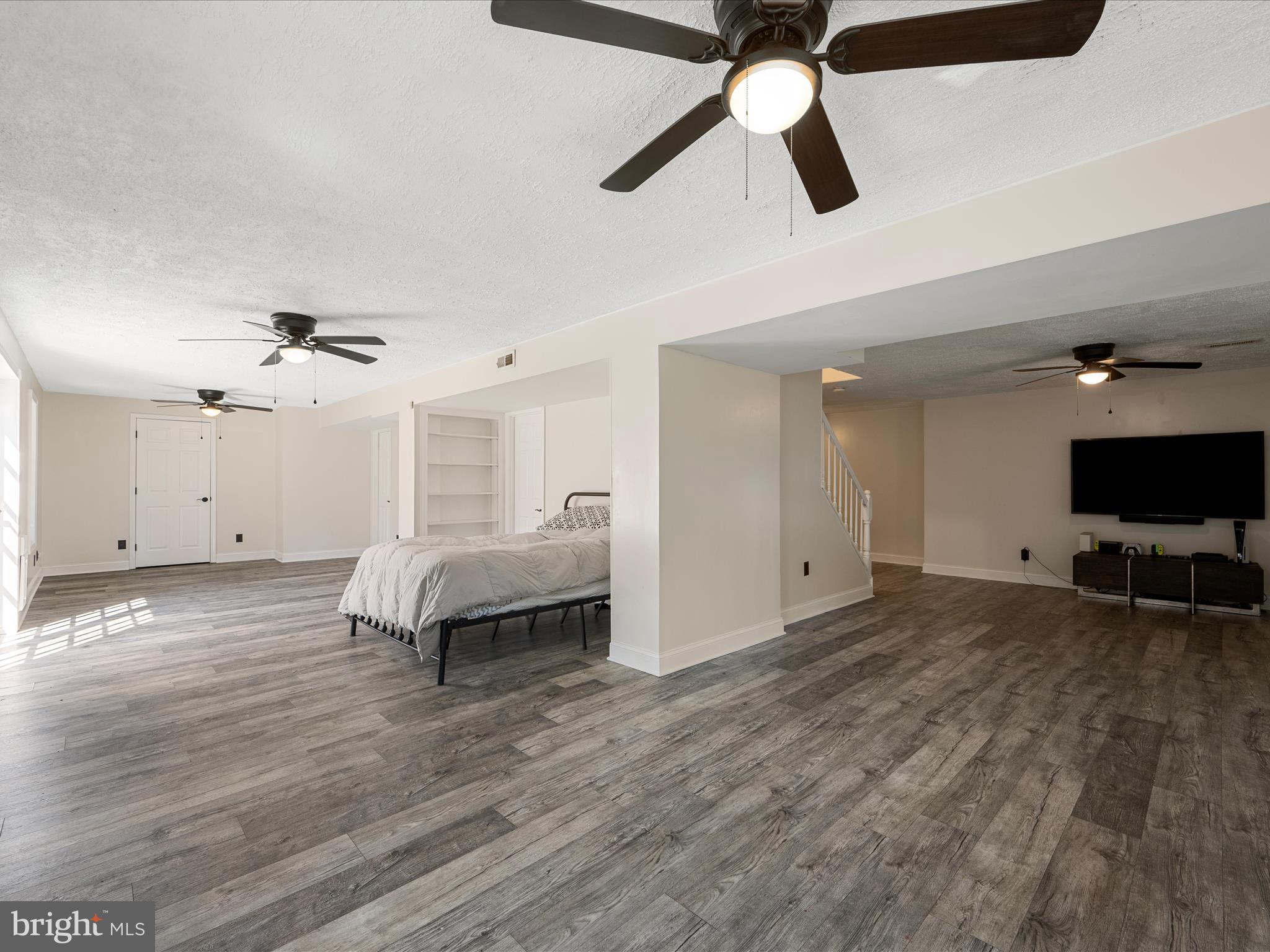 RIVERVIEW ESTATES - Residential