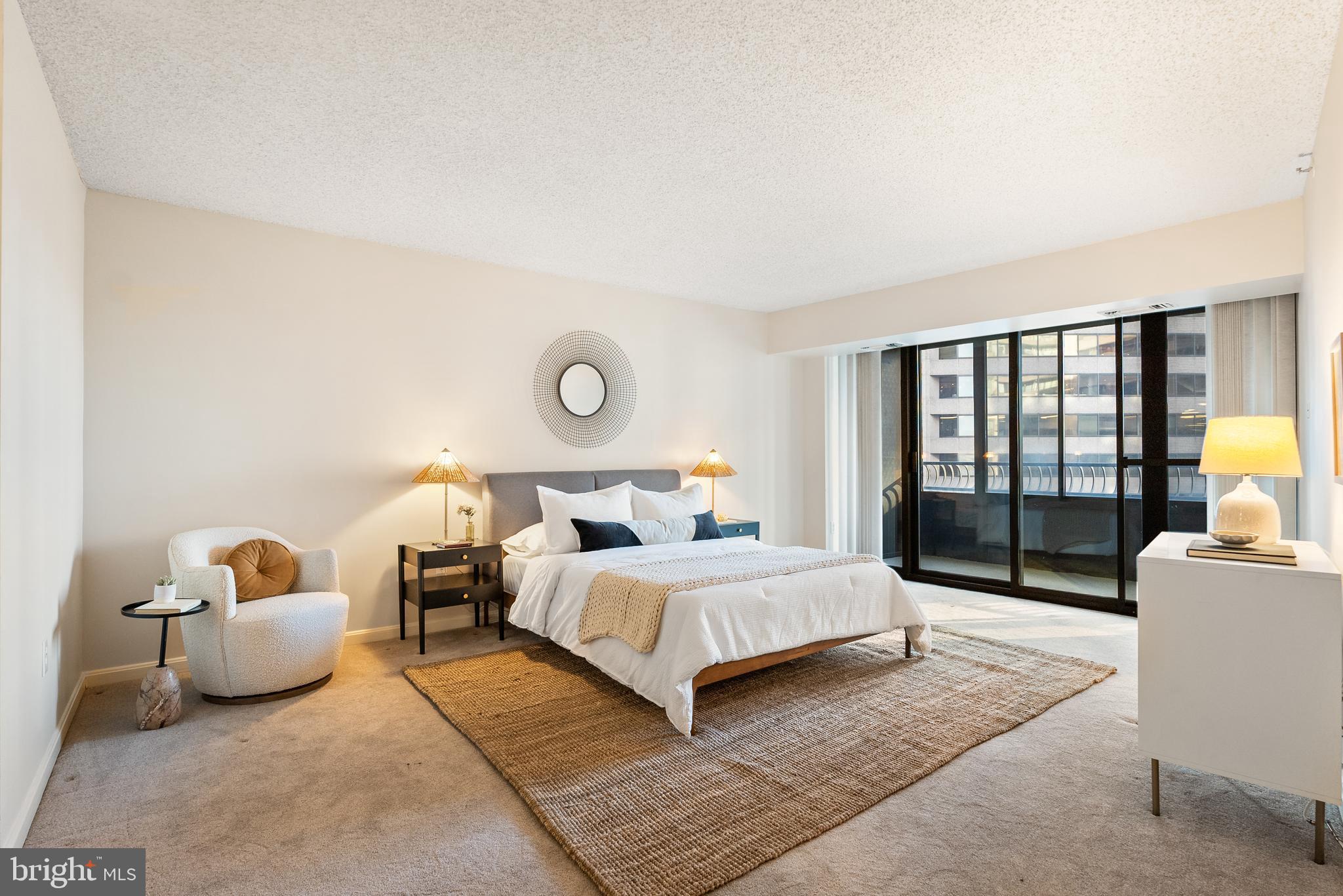 CRYSTAL GATEWAY - Residential