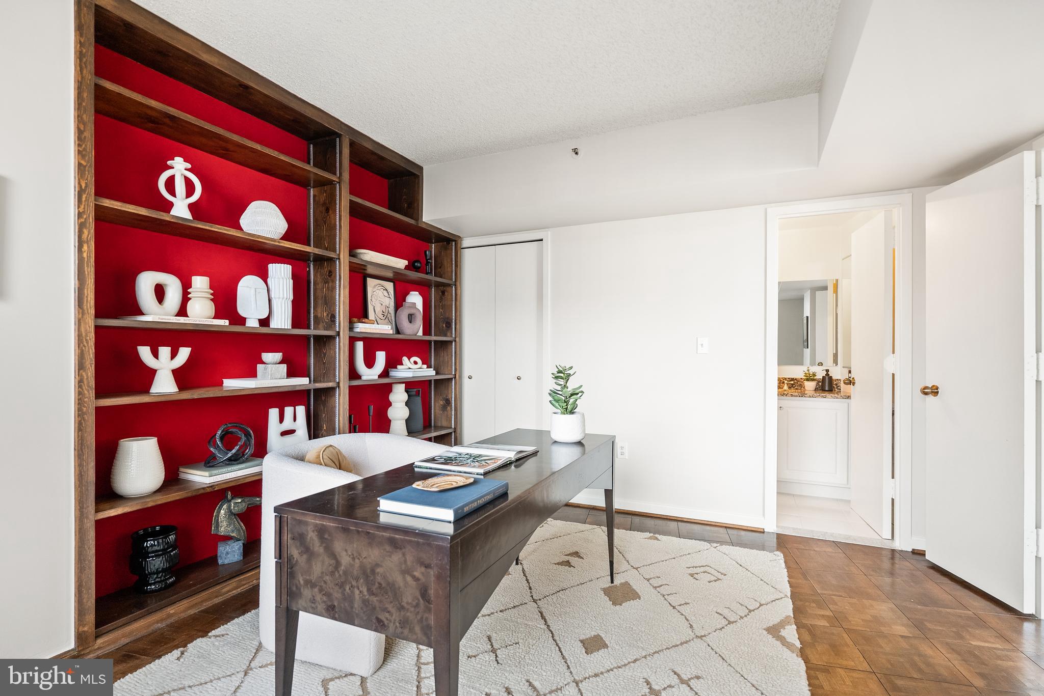 CRYSTAL GATEWAY - Residential