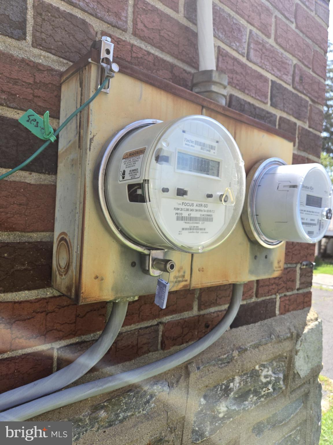 8305 RIDGEWAY STREET