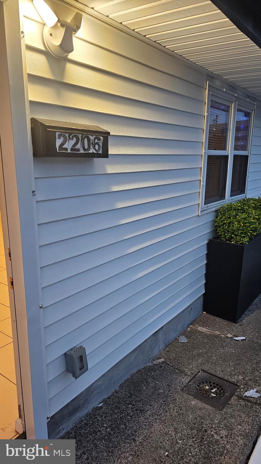 RHAWNHURST - Residential Lease