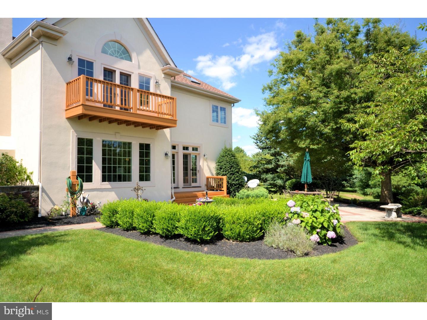 THE HIGHLANDS - Residential