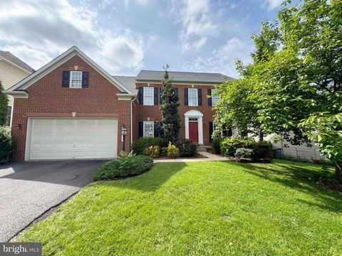 5614 JAMES GUNNELL LANE ALEXANDRIA VA 22310