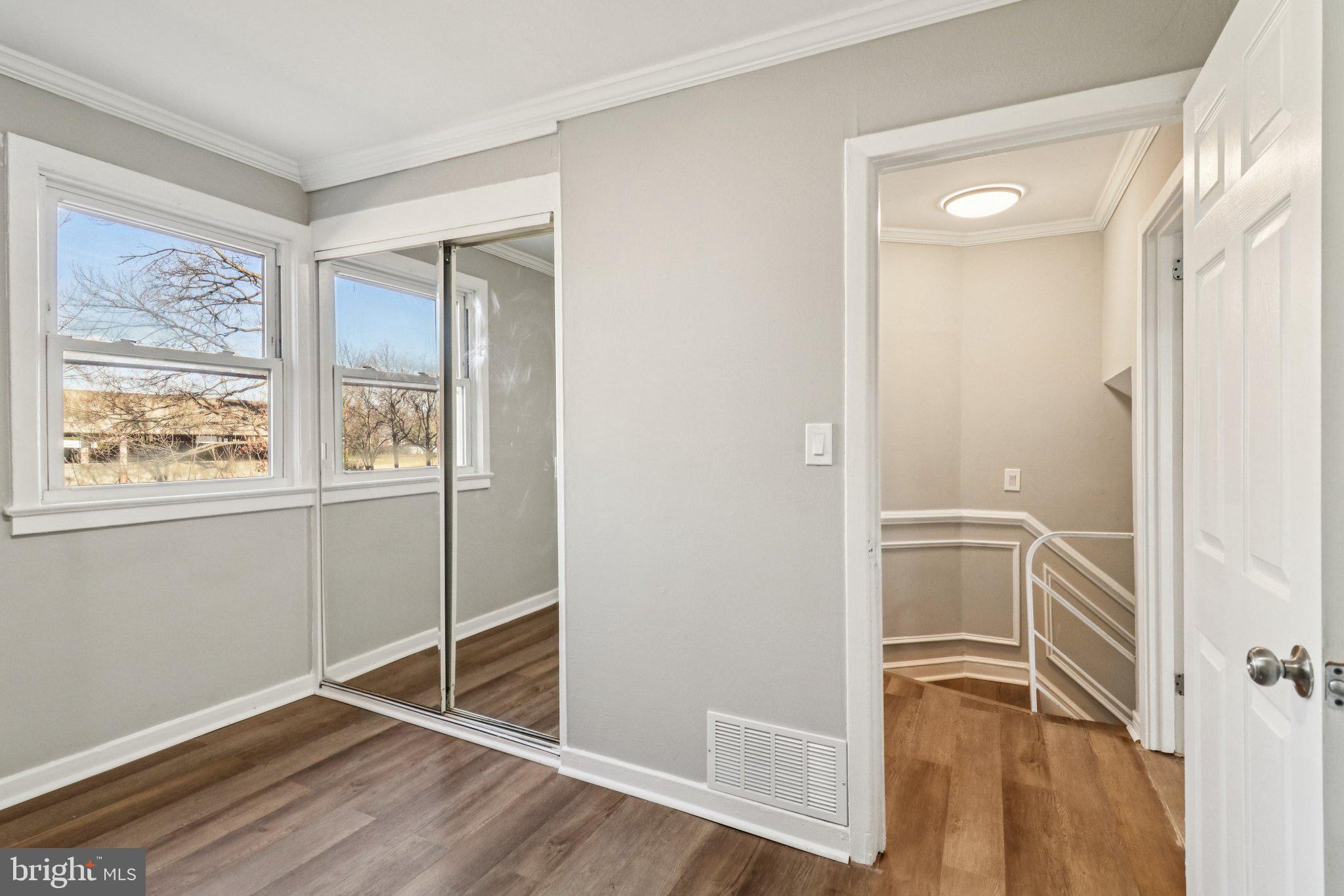 IVERSON SQUARE CONDOMINIUM - Residential