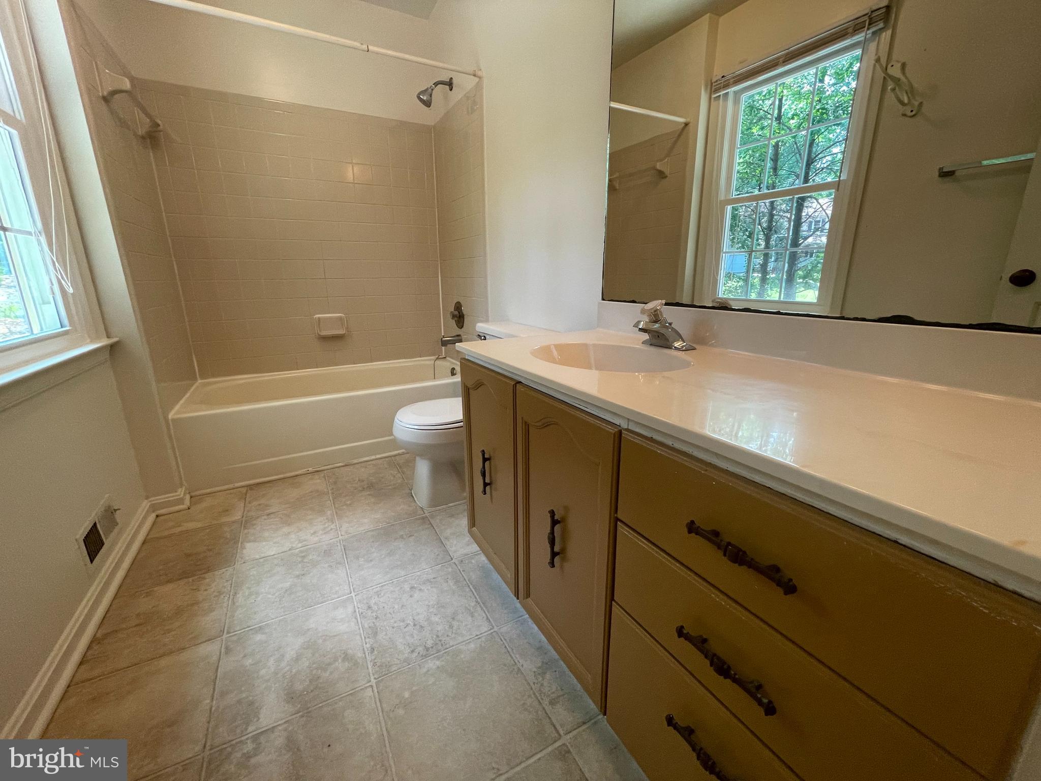 AQUIA HARBOUR - Residential Lease