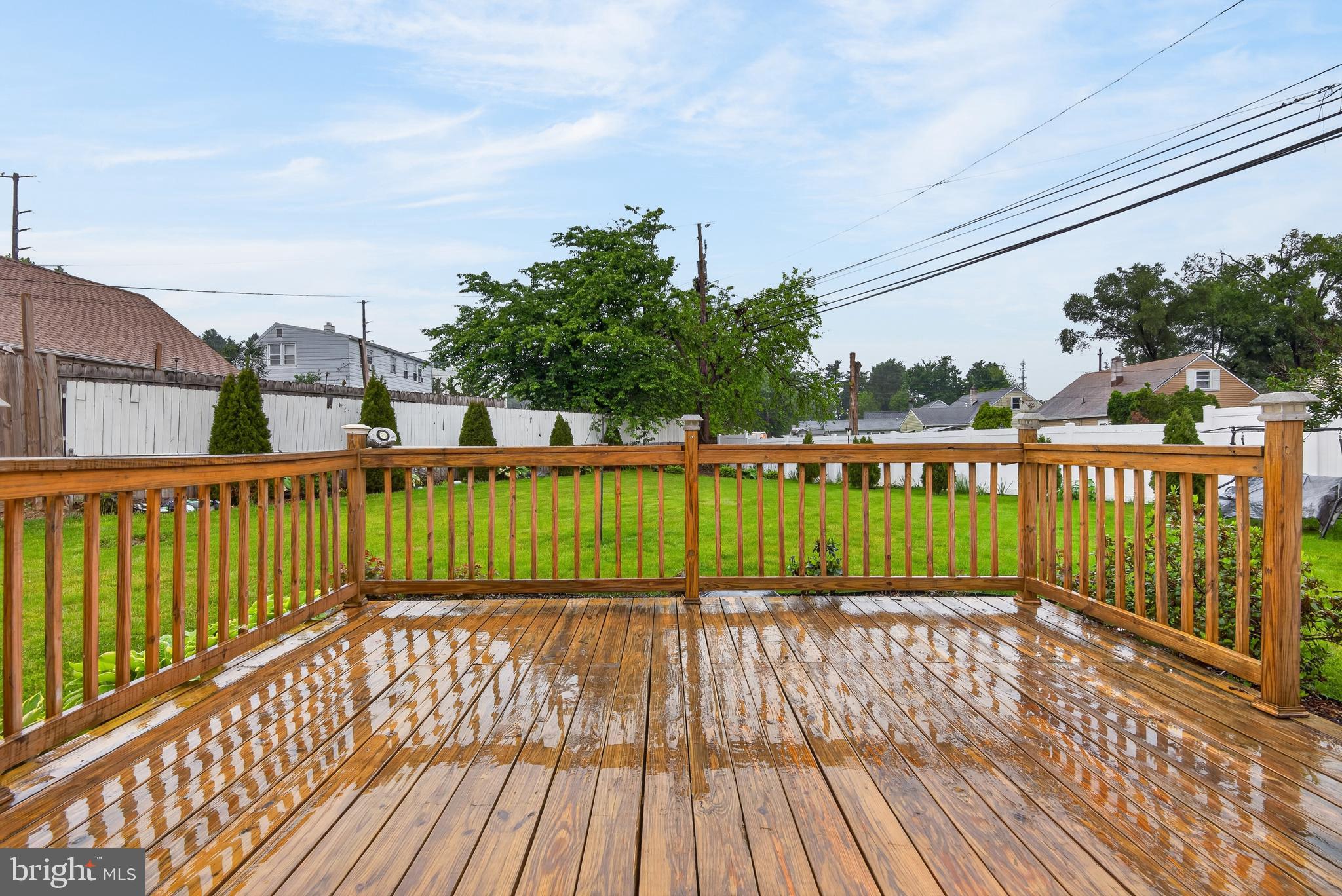 DELBROOK MANOR - Residential