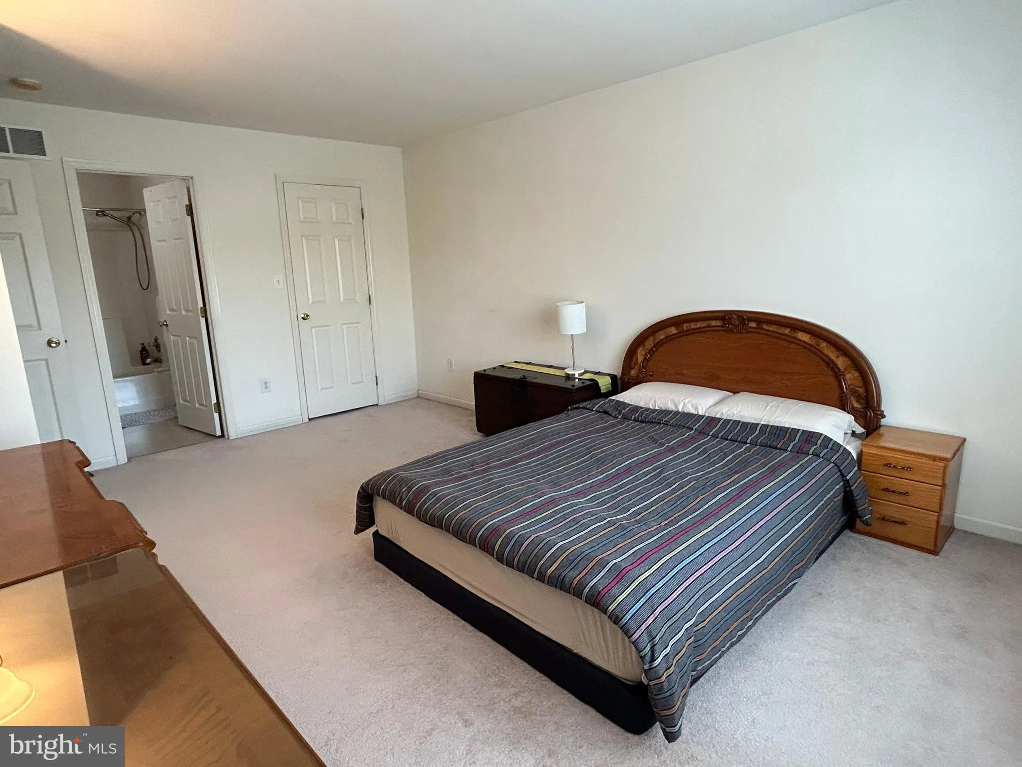 Sinking Spring, Pennsylvania 19608, United States, 3 Bedrooms Bedrooms, ,3 BathroomsBathrooms,Residential,Pending,121871