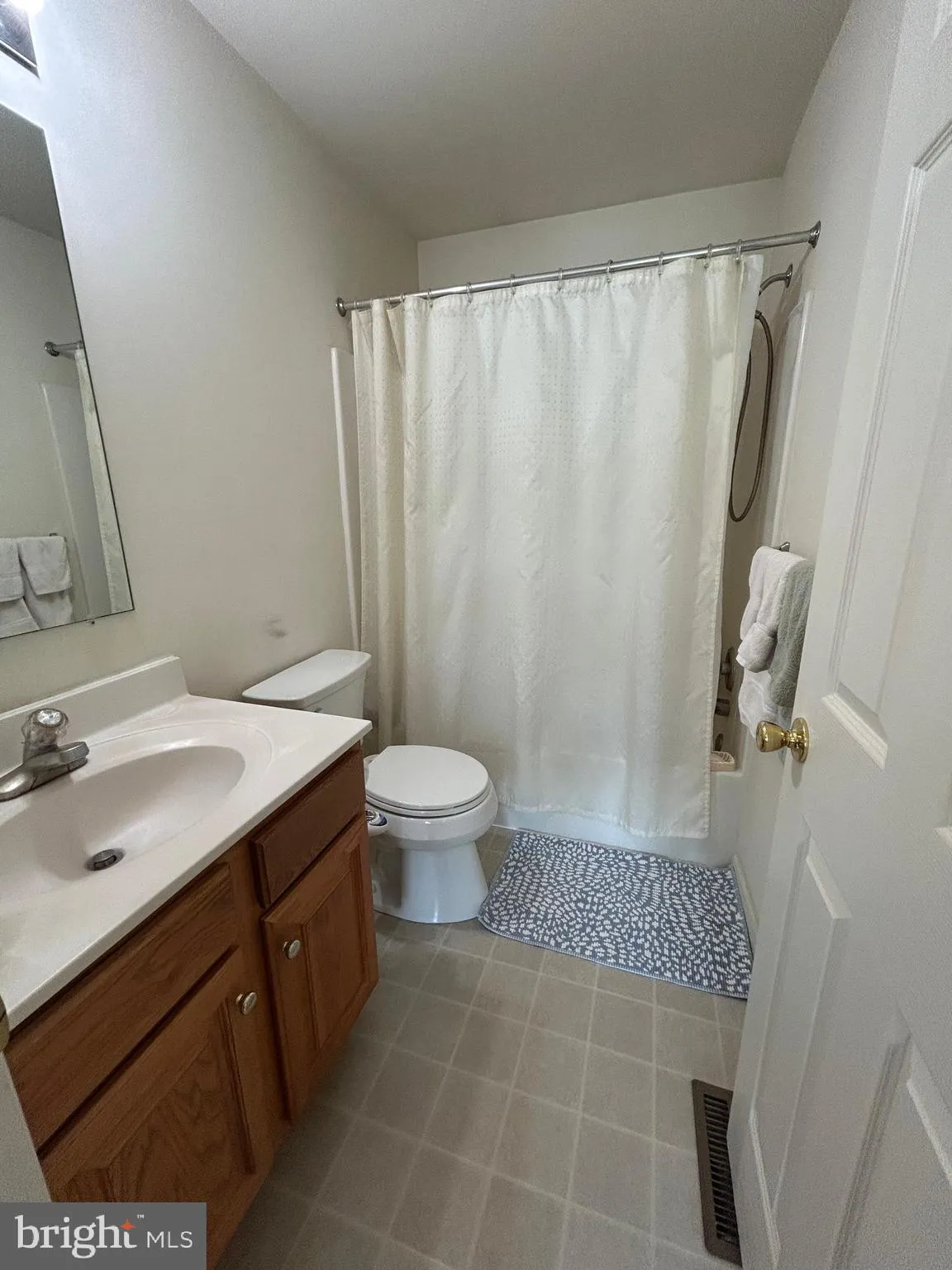 Sinking Spring, Pennsylvania 19608, United States, 3 Bedrooms Bedrooms, ,3 BathroomsBathrooms,Residential,Pending,121871