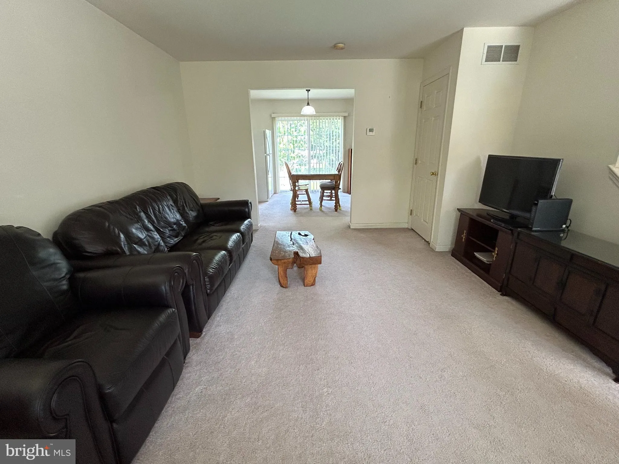 Sinking Spring, Pennsylvania 19608, United States, 3 Bedrooms Bedrooms, ,3 BathroomsBathrooms,Residential,Pending,121871