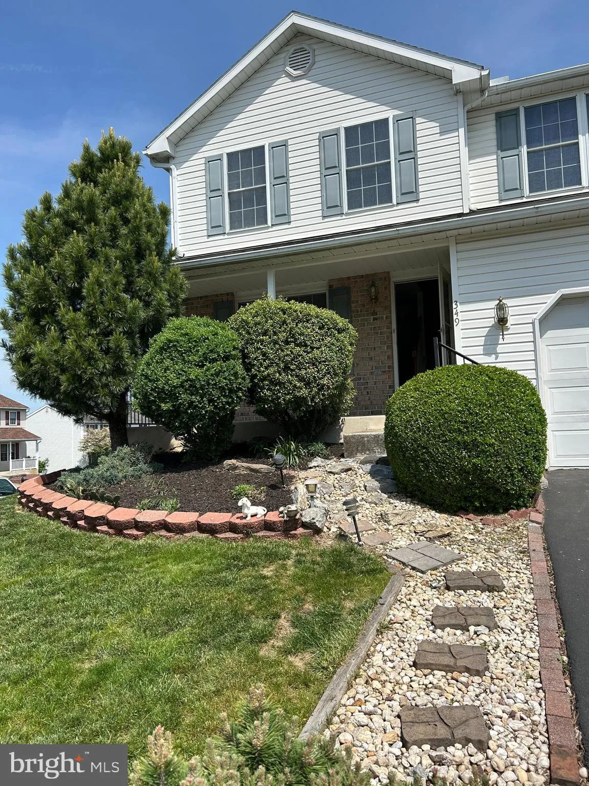 Sinking Spring, Pennsylvania 19608, United States, 3 Bedrooms Bedrooms, ,3 BathroomsBathrooms,Residential,Pending,121871