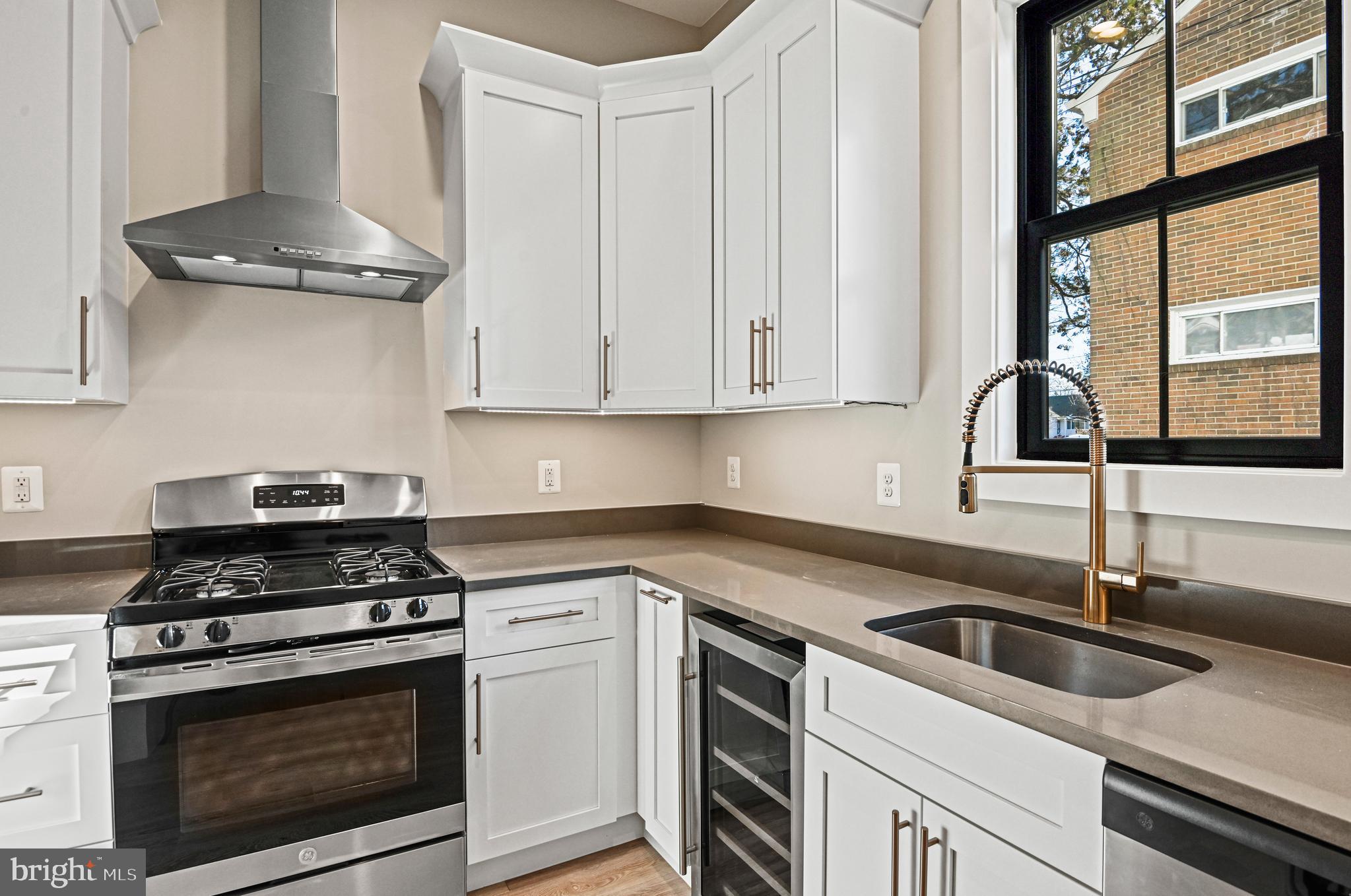 SOUTHRIDGE - Residential