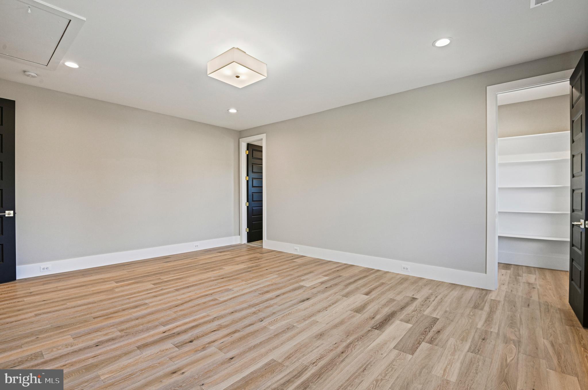 SOUTHRIDGE - Residential