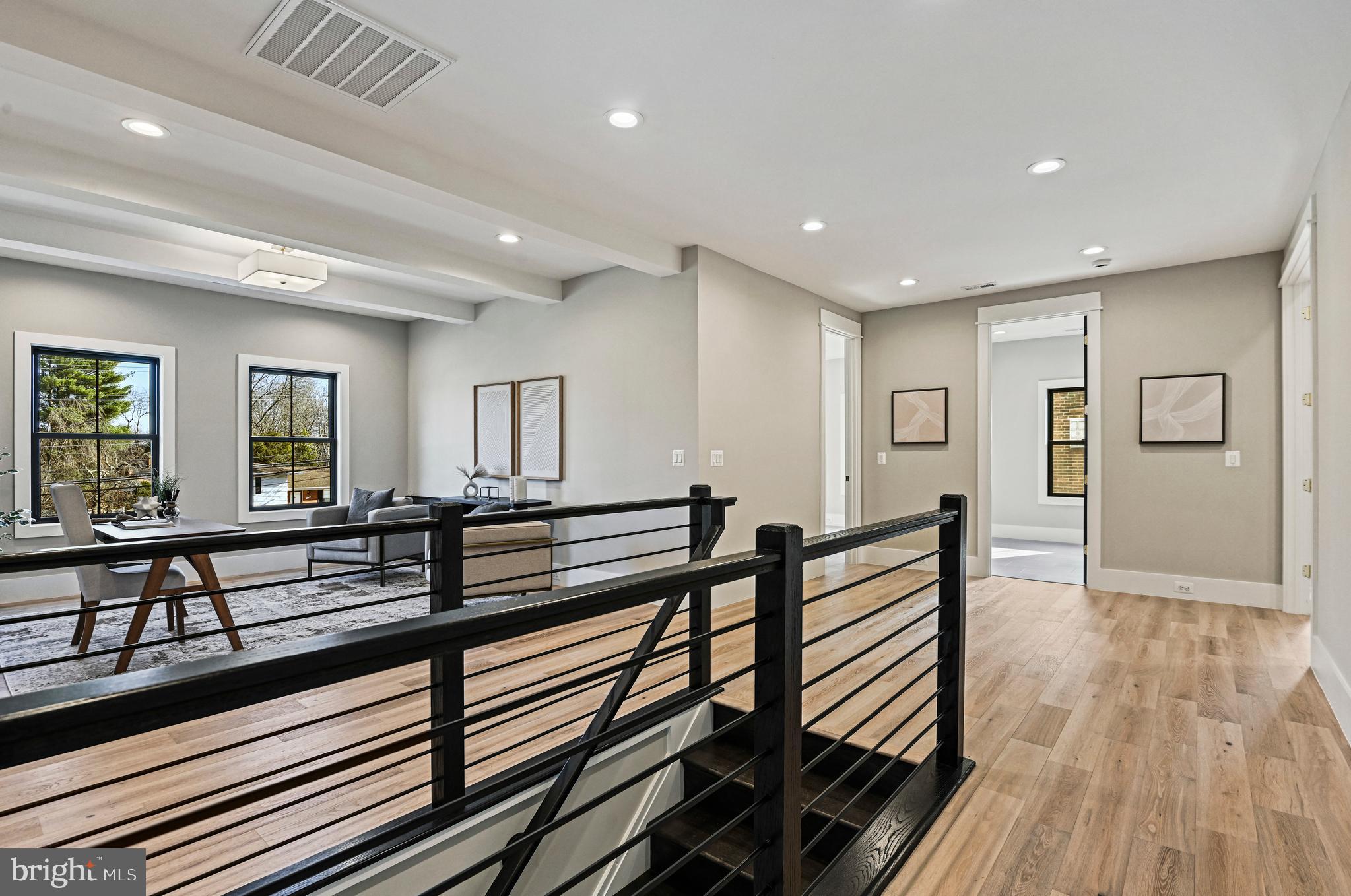 SOUTHRIDGE - Residential